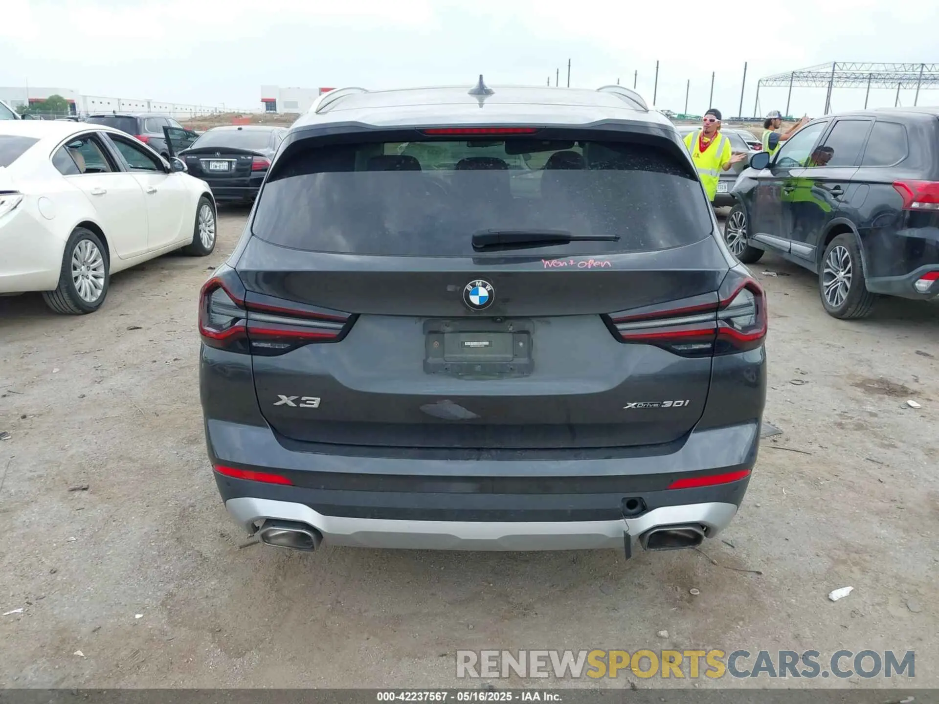 16 fotografías del automóvil dañado WBX57DP02NN178228 BMW X3 2022