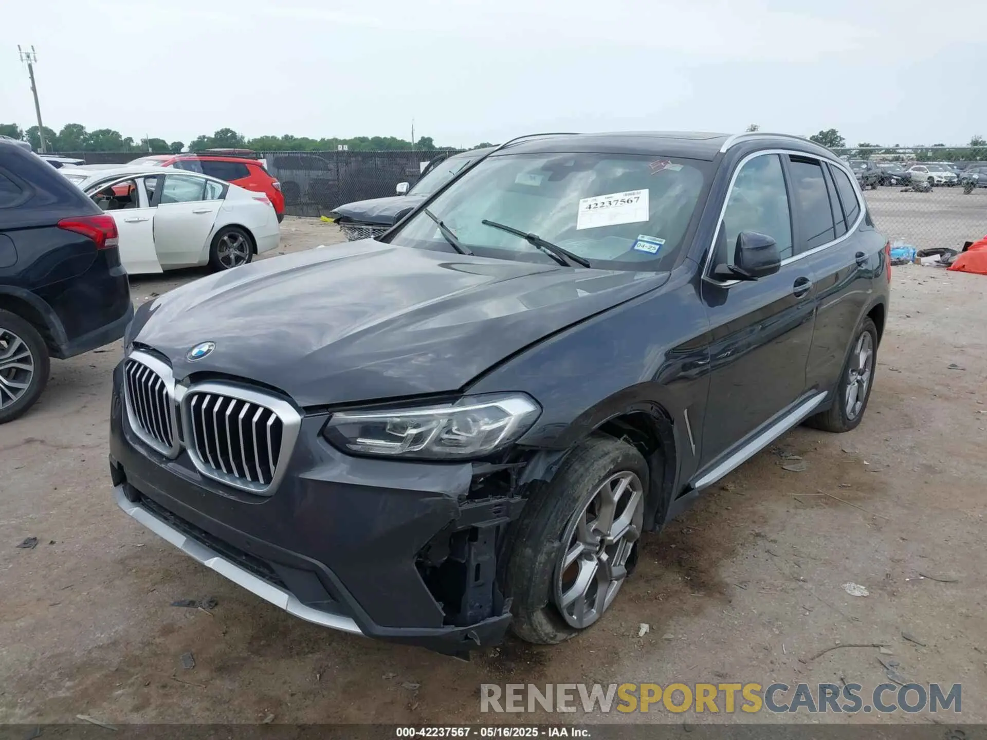 2 fotografías del automóvil dañado WBX57DP02NN178228 BMW X3 2022