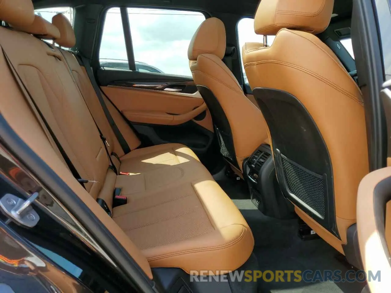 11 fotografías del automóvil dañado WBX57DP03NN184734 BMW X3 2022