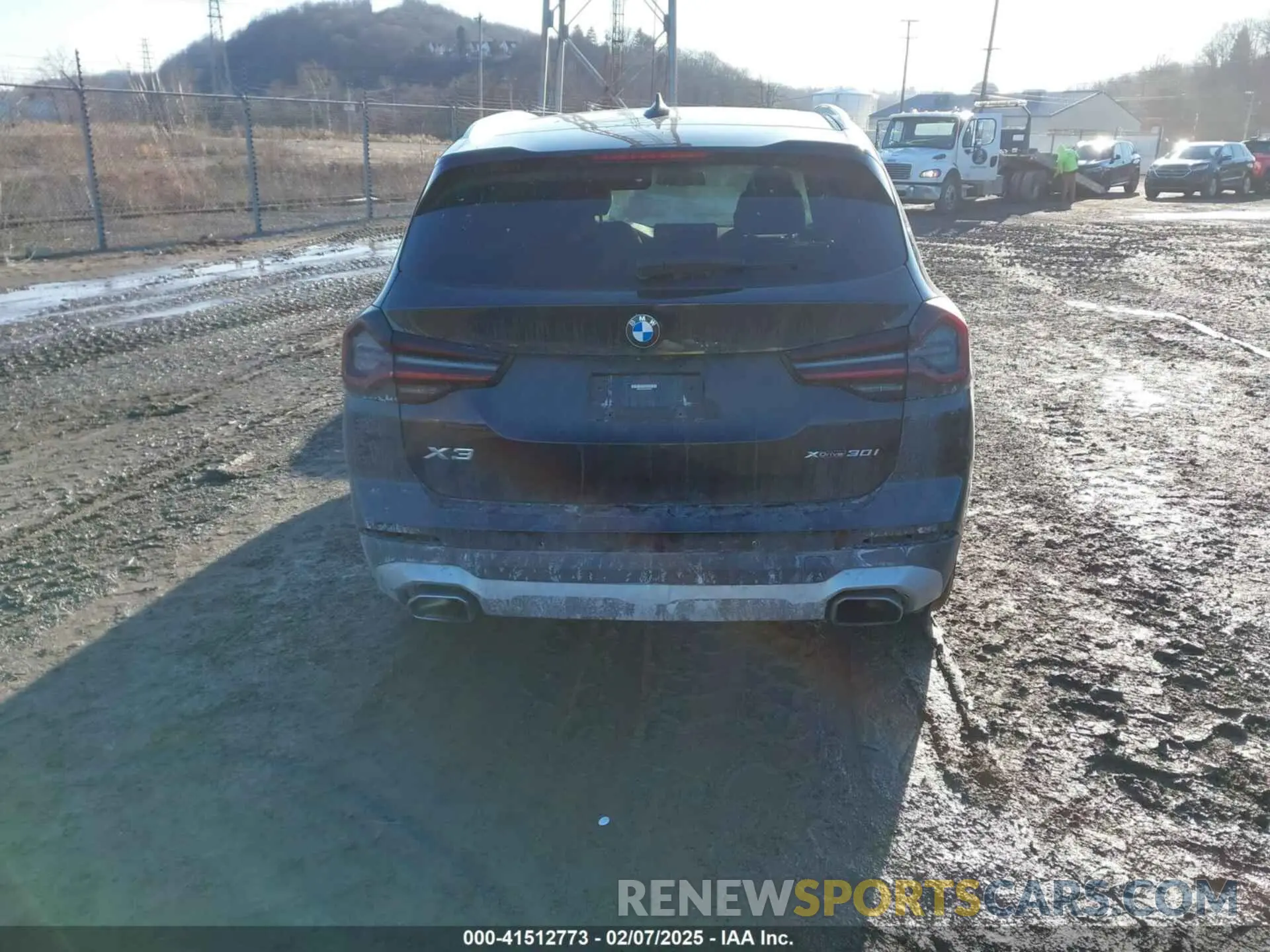 15 fotografías del automóvil dañado WBX57DP04NN160376 BMW X3 2022