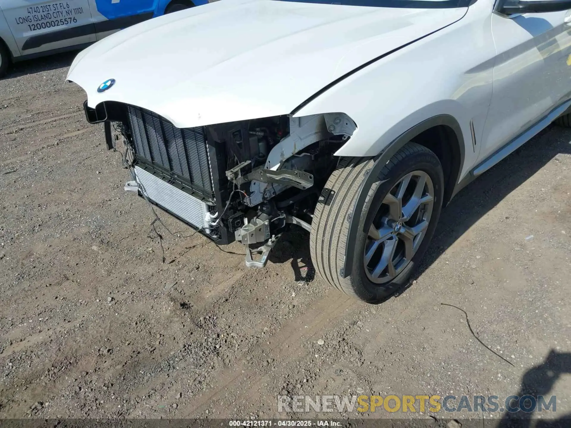 18 fotografías del automóvil dañado WBX57DP06NN172447 BMW X3 2022