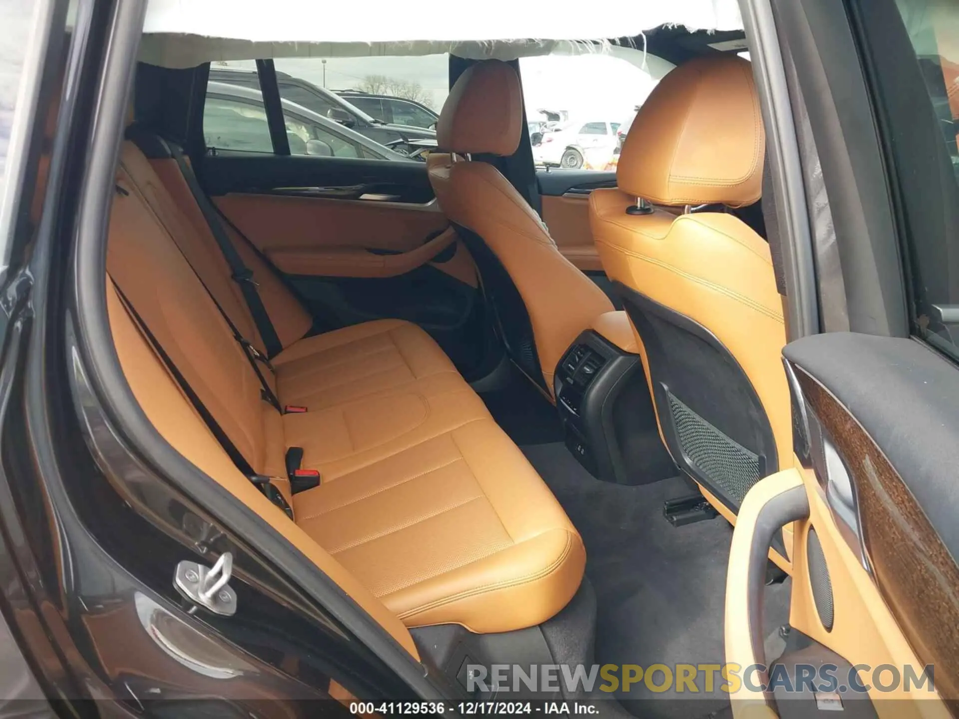 8 fotografías del automóvil dañado WBX57DP07NN154281 BMW X3 2022