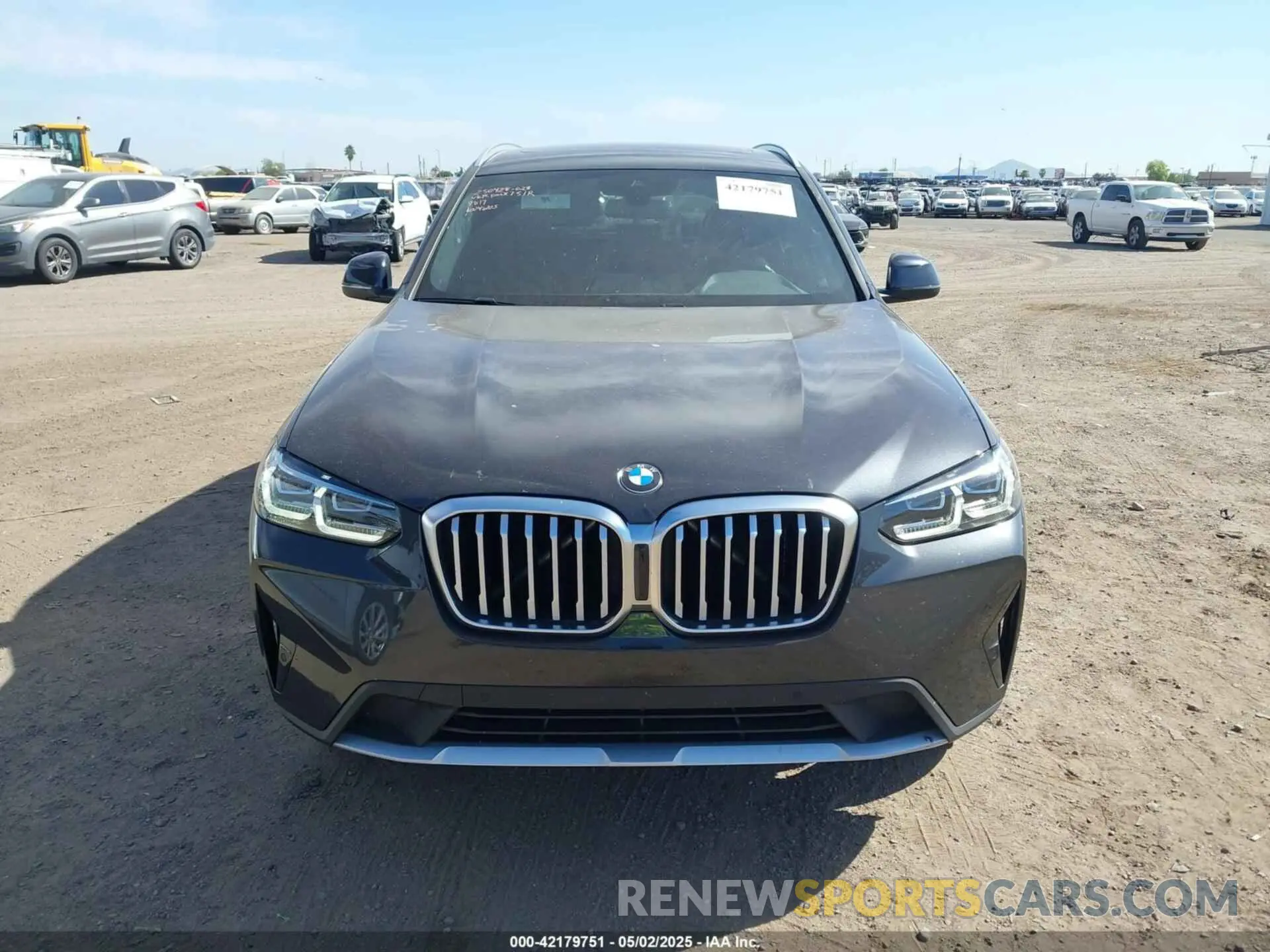 12 fotografías del automóvil dañado WBX57DP09NN169817 BMW X3 2022