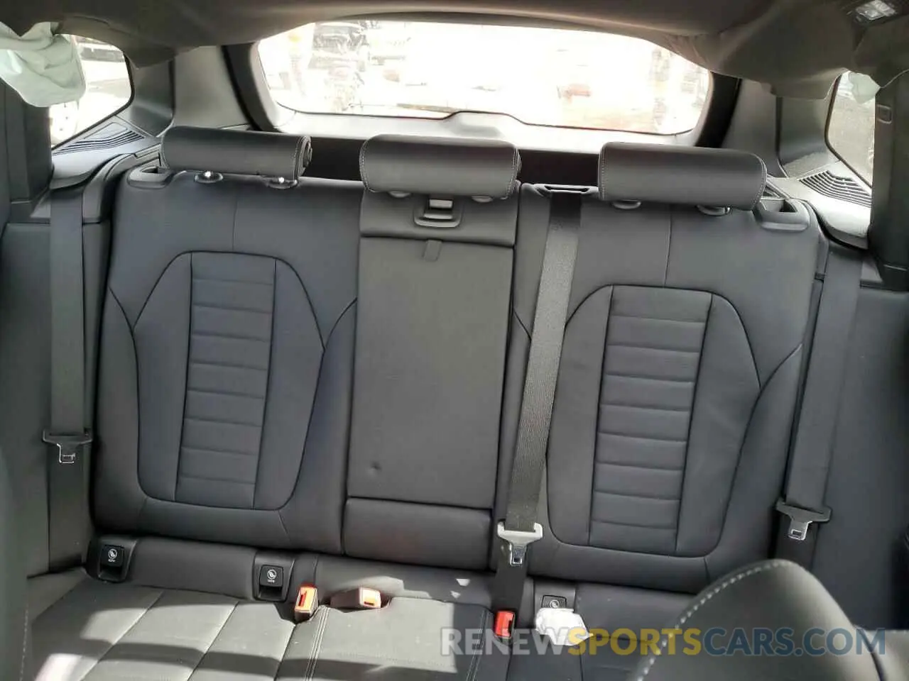 10 fotografías del automóvil dañado WBX57DP0XNN160141 BMW X3 2022