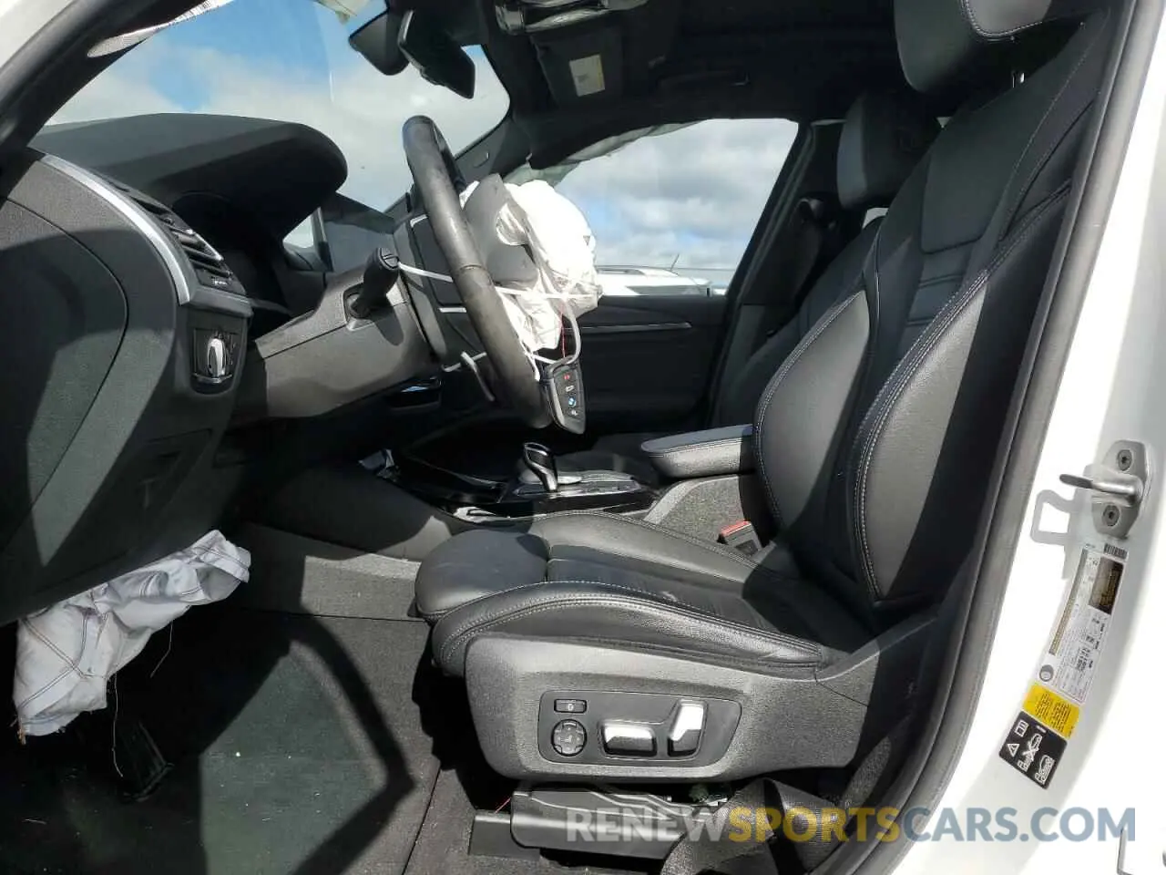 7 fotografías del automóvil dañado WBX57DP0XNN160141 BMW X3 2022