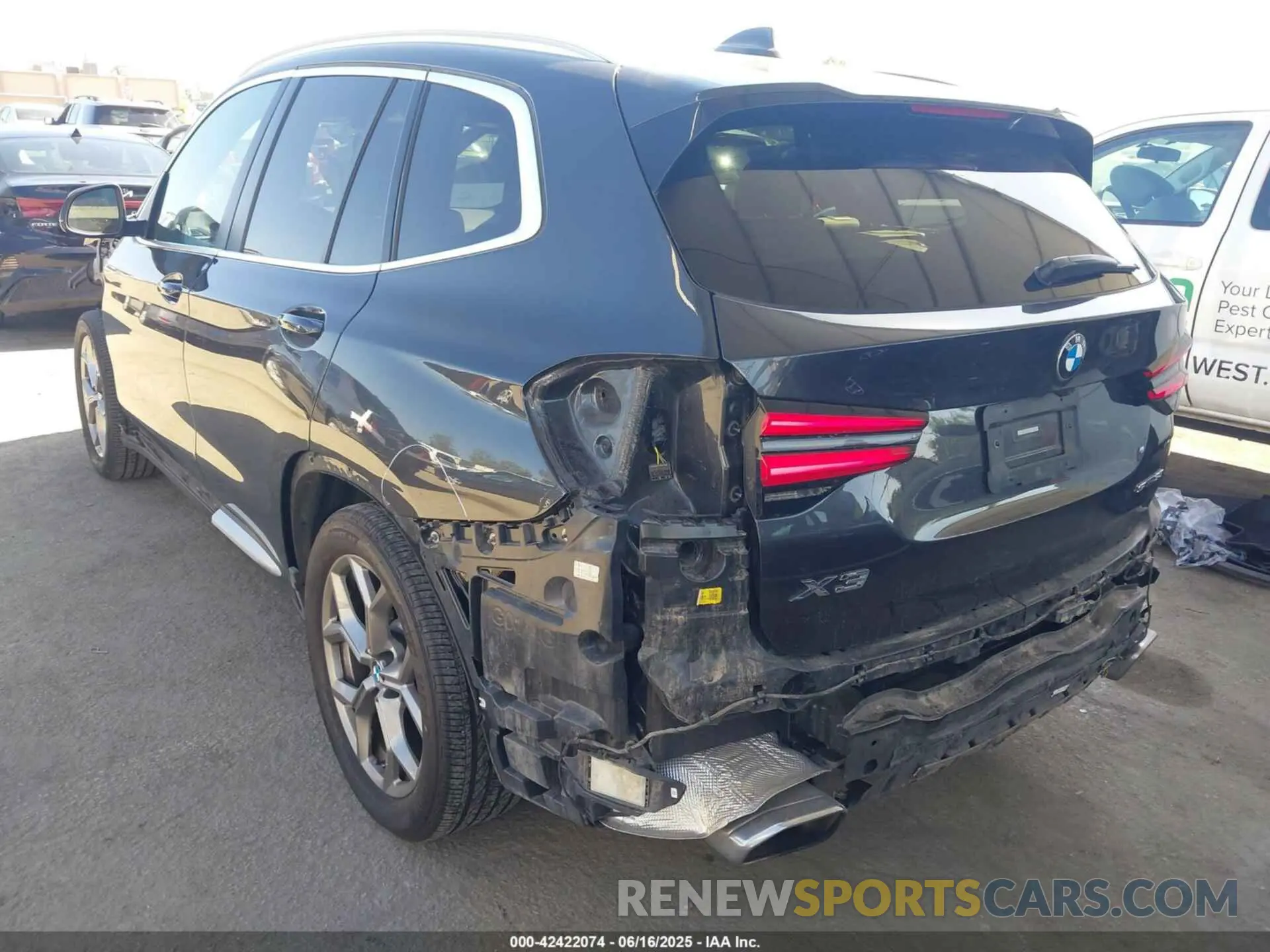 3 fotografías del automóvil dañado 5UX43DP00P9R39661 BMW X3 2023
