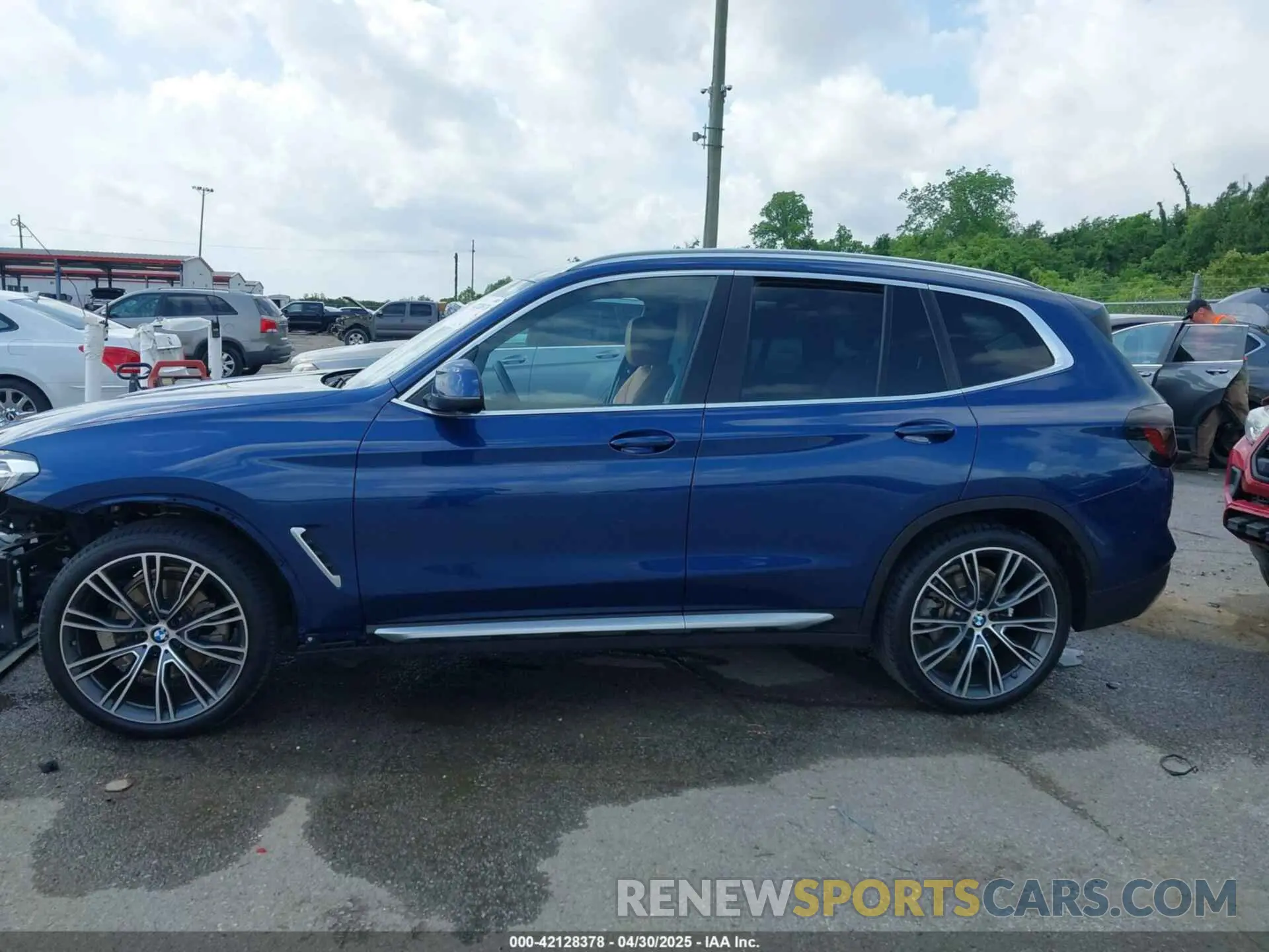 15 fotografías del automóvil dañado 5UX43DP02P9R13353 BMW X3 2023