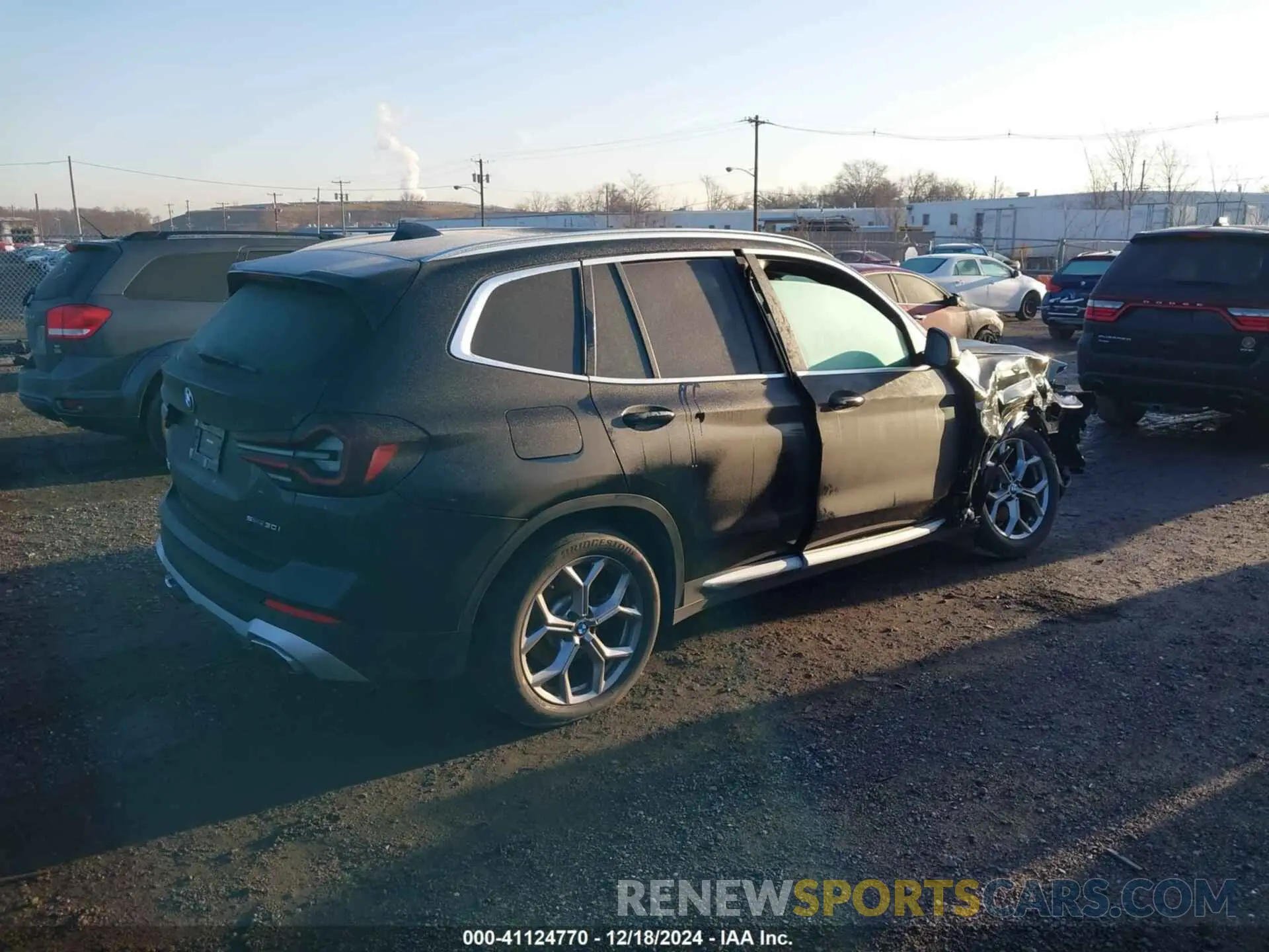 4 fotografías del automóvil dañado 5UX43DP05P9R75524 BMW X3 2023