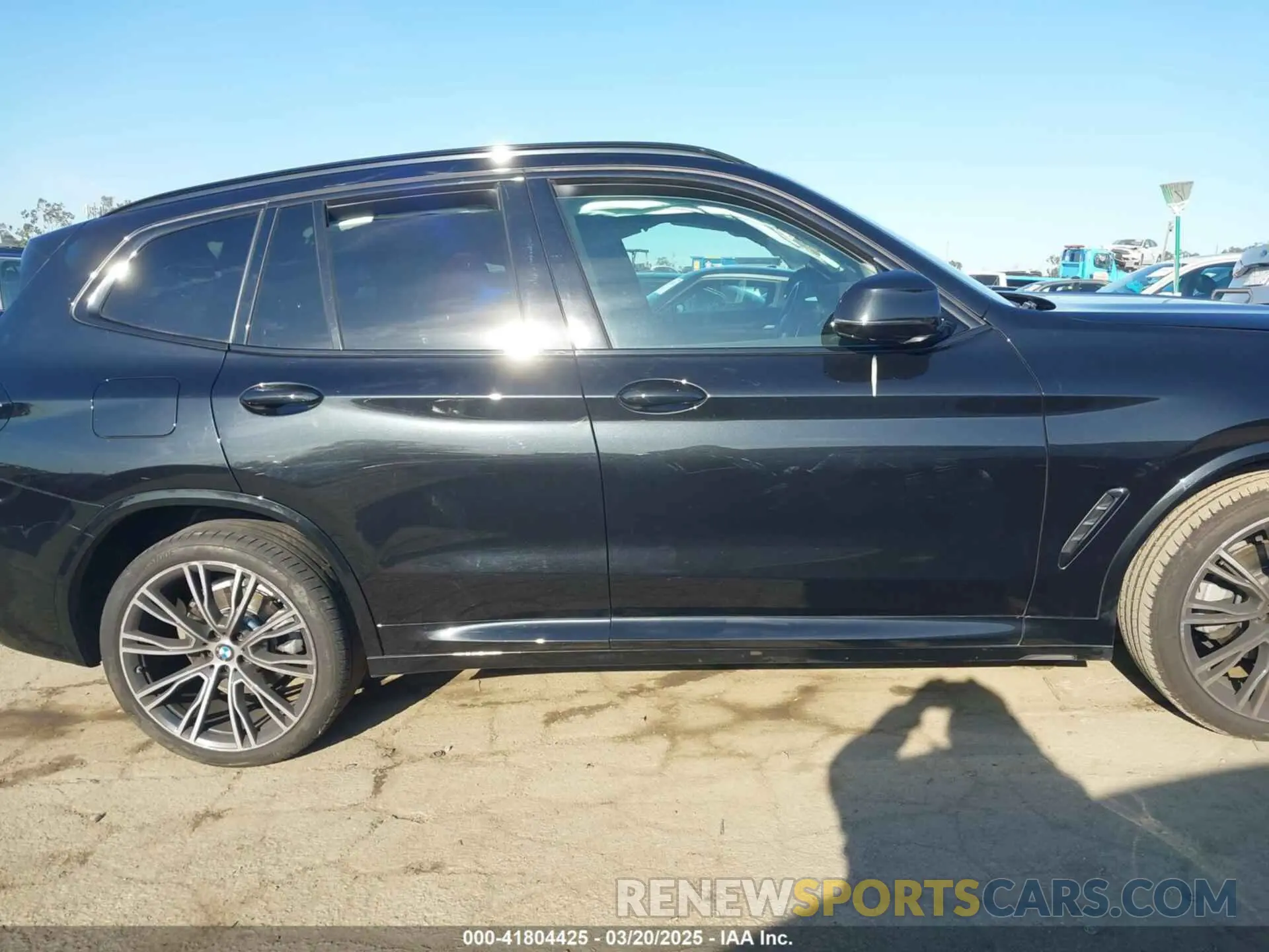 12 fotografías del automóvil dañado 5UX43DP08P9P10029 BMW X3 2023
