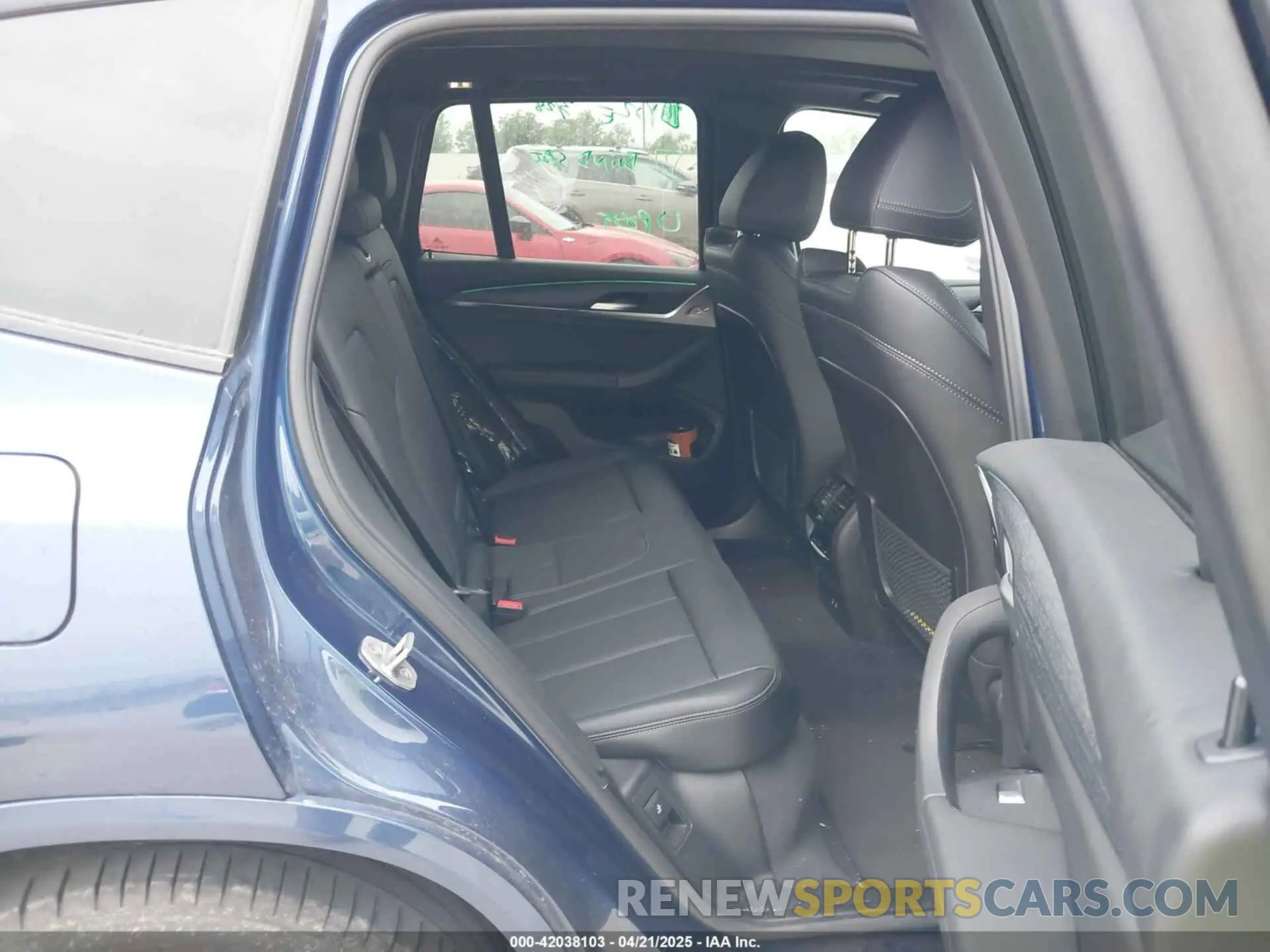8 fotografías del automóvil dañado 5UX43DP09P9N67012 BMW X3 2023