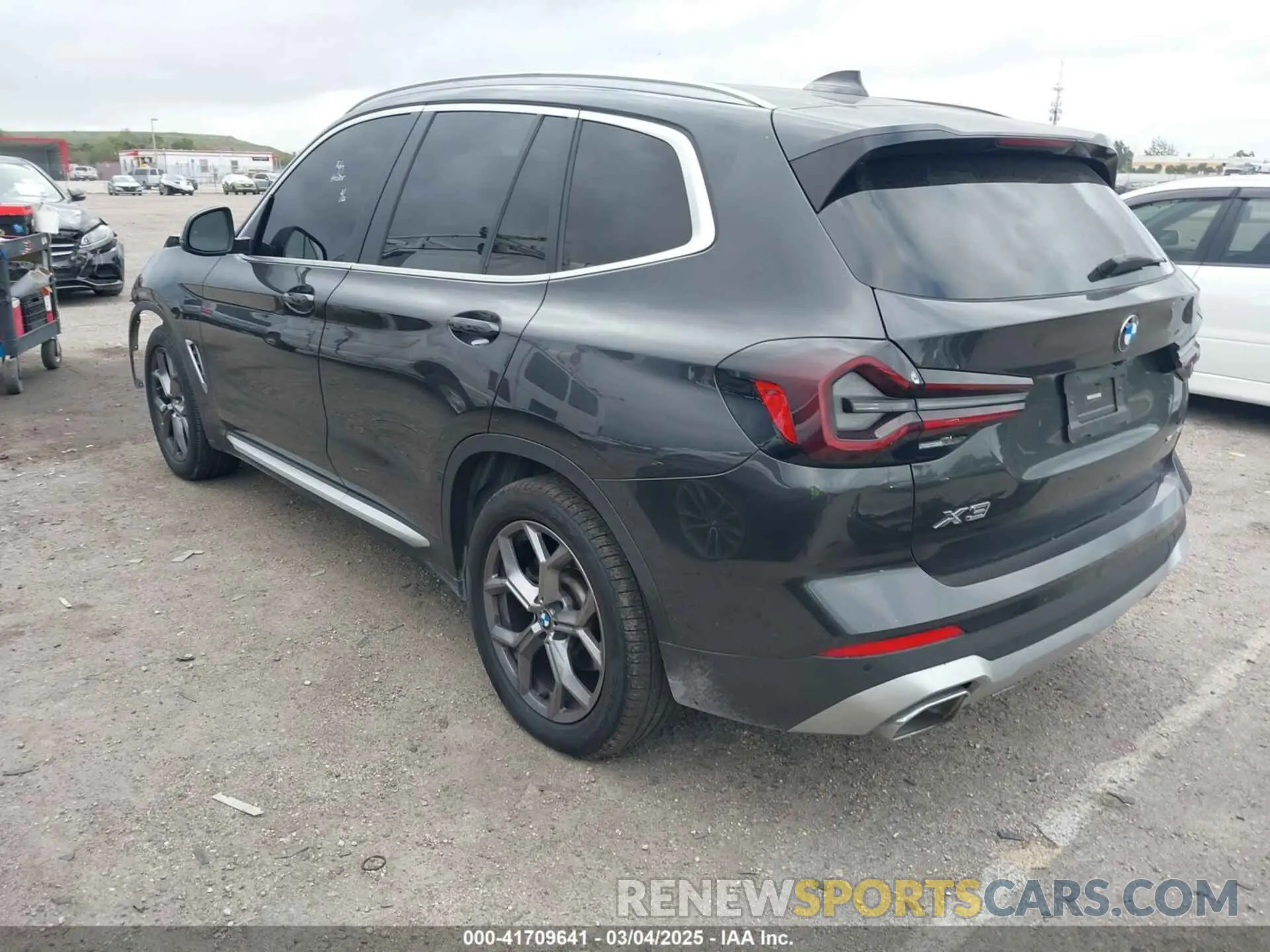 3 fotografías del automóvil dañado 5UX43DP09P9R23362 BMW X3 2023