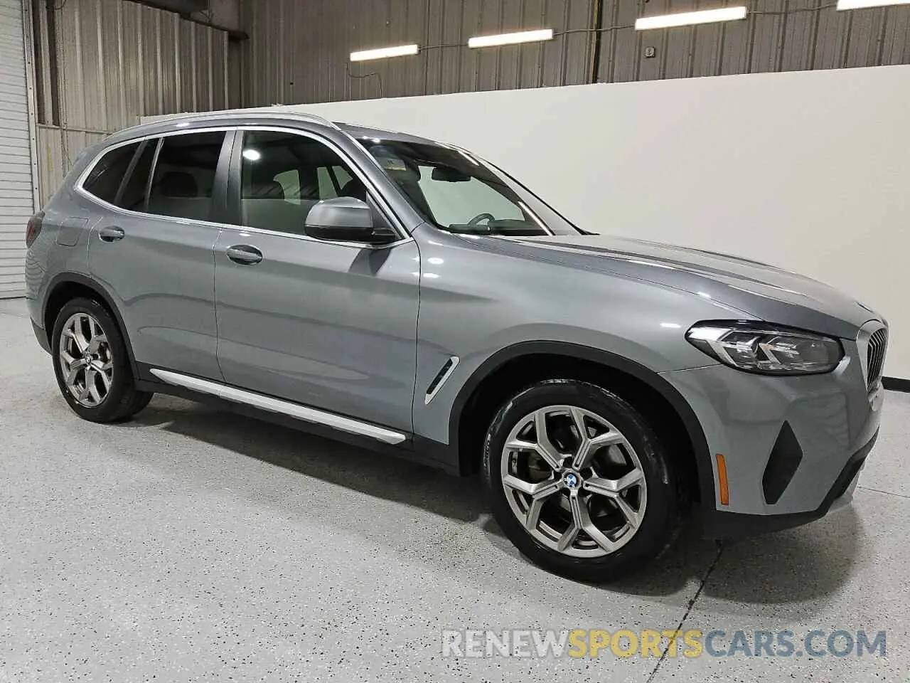4 fotografías del automóvil dañado 5UX43DP09P9S77935 BMW X3 2023