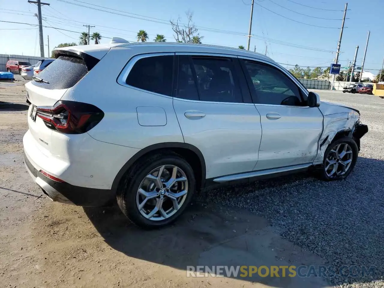 3 fotografías del automóvil dañado 5UX43DP0XP9N72316 BMW X3 2023