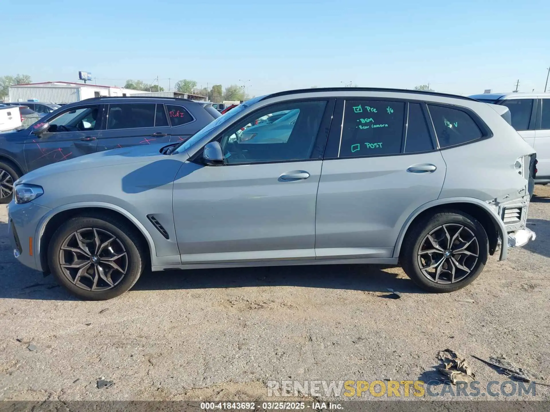 15 fotografías del automóvil dañado 5UX43DP0XP9P91115 BMW X3 2023