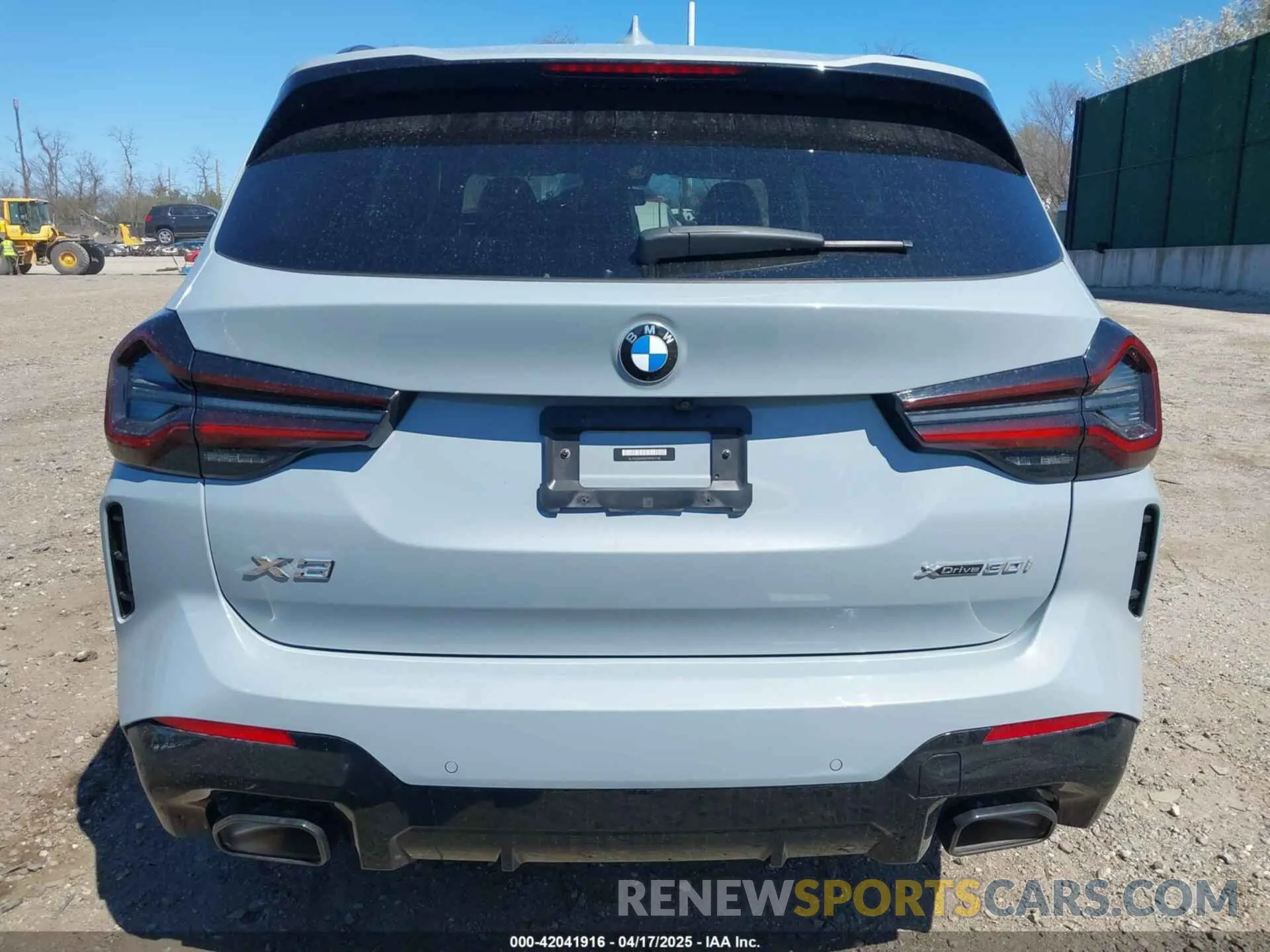 17 fotografías del automóvil dañado 5UX53DP02P9P97740 BMW X3 2023