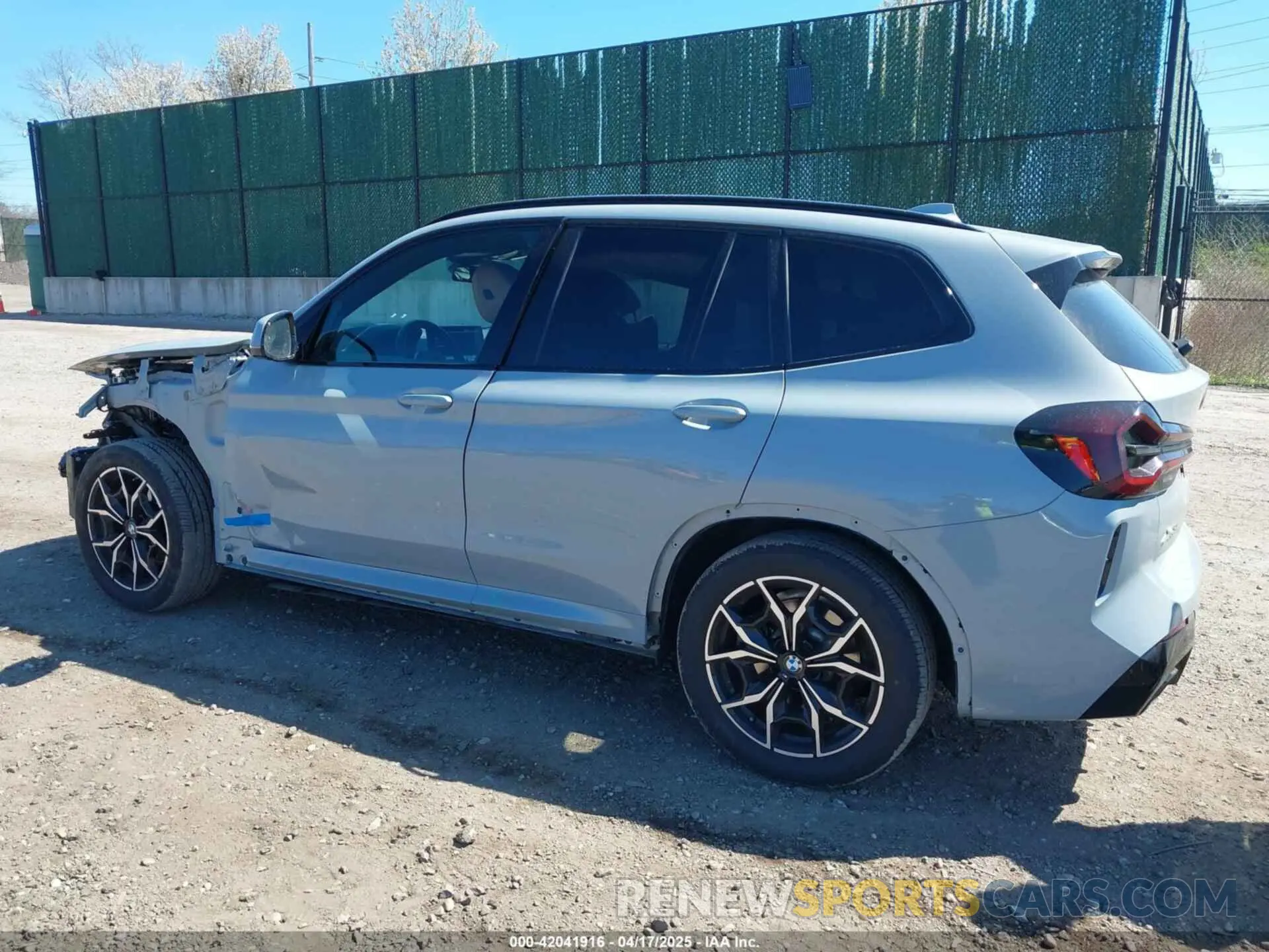 3 fotografías del automóvil dañado 5UX53DP02P9P97740 BMW X3 2023