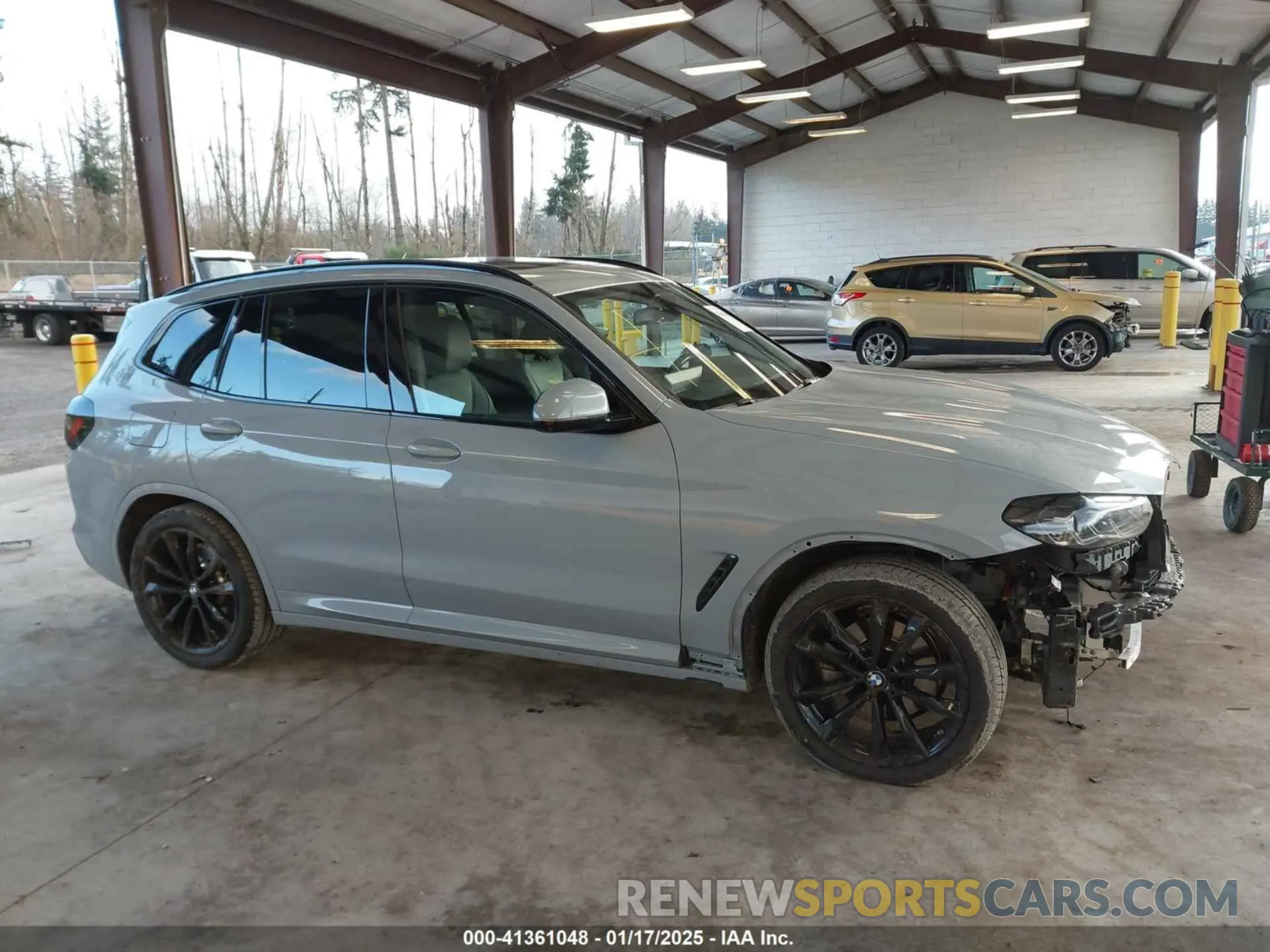 14 fotografías del automóvil dañado 5UX53DP04P9N97930 BMW X3 2023