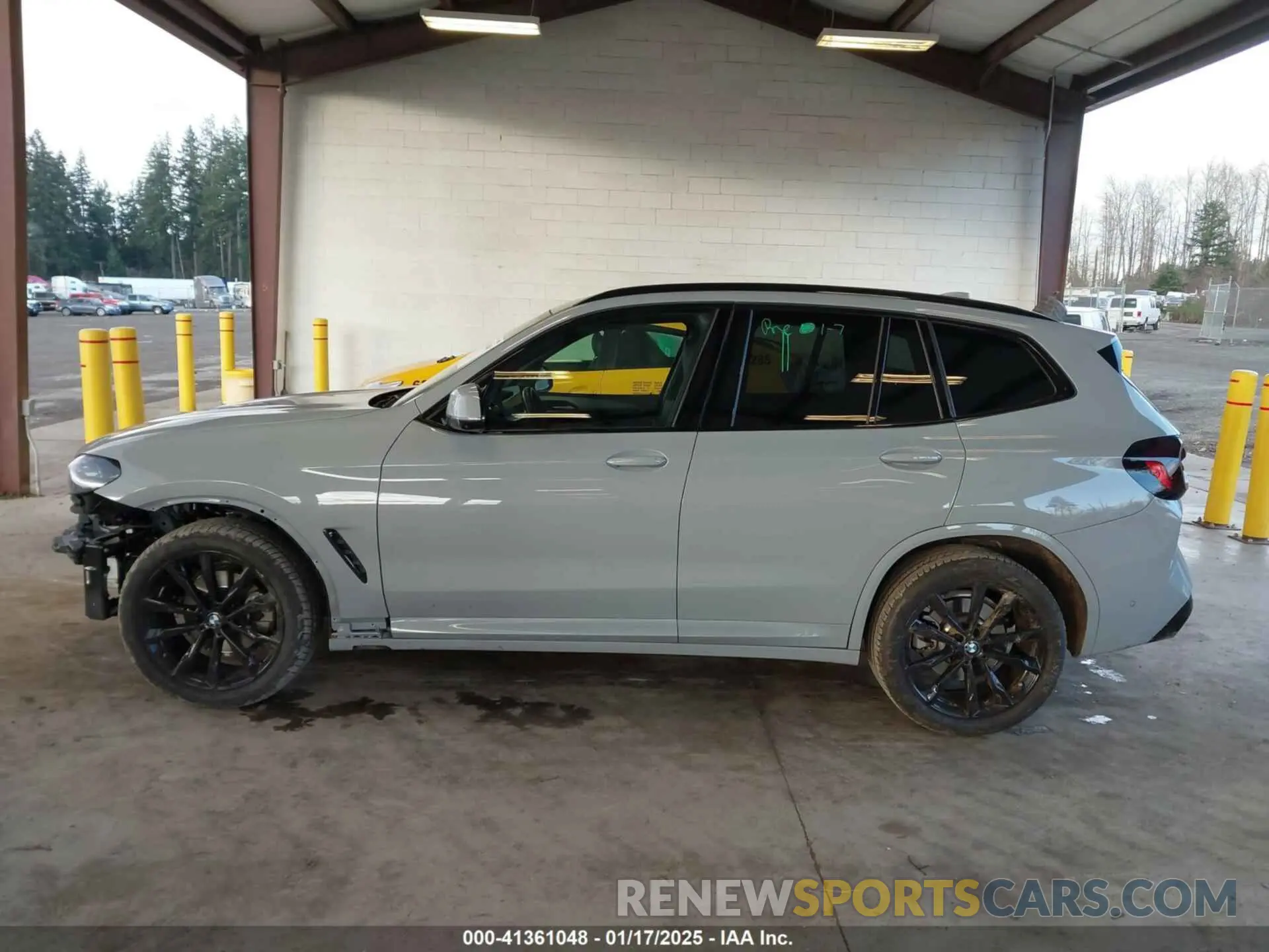 15 fotografías del automóvil dañado 5UX53DP04P9N97930 BMW X3 2023