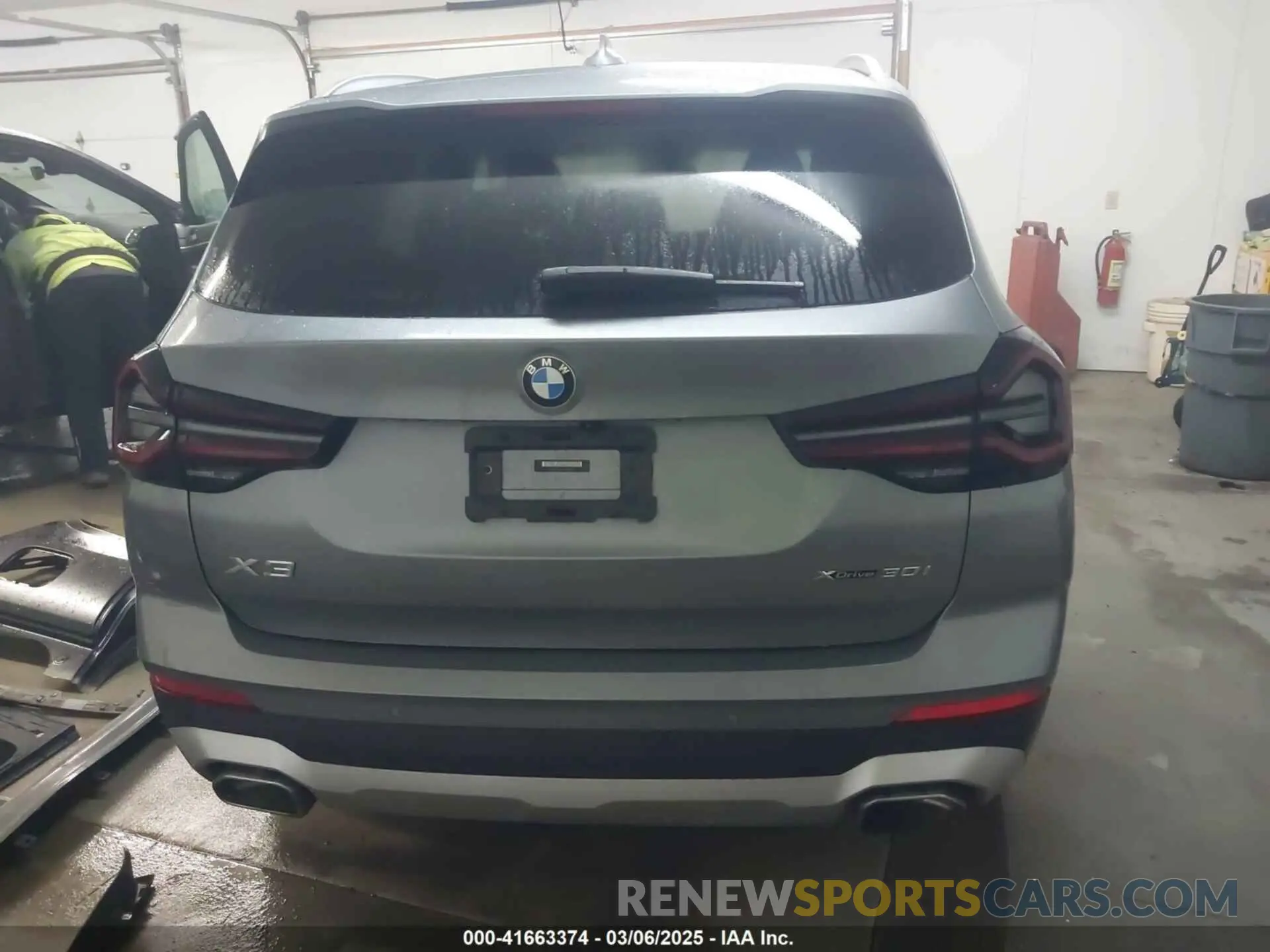 16 fotografías del automóvil dañado 5UX53DP05P9R31110 BMW X3 2023