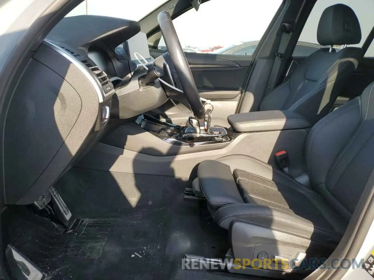 7 fotografías del automóvil dañado 5UX53DP05P9S19230 BMW X3 2023