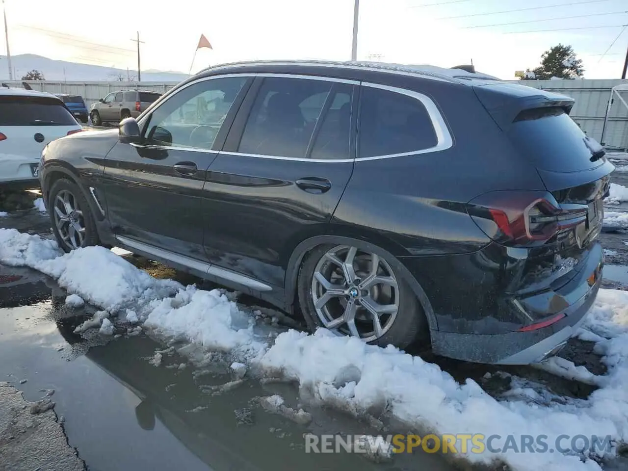 2 fotografías del automóvil dañado 5UX53DP0XP9S73770 BMW X3 2023