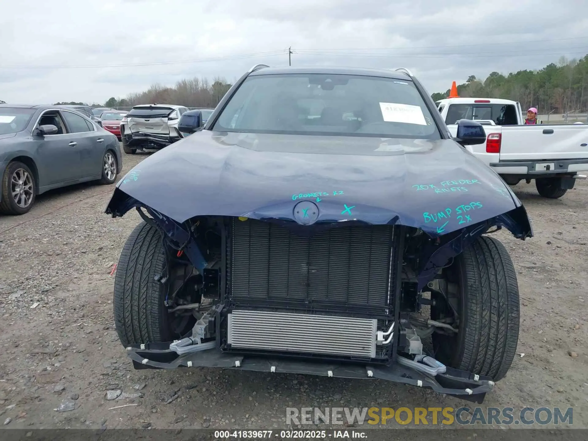 13 fotografías del automóvil dañado 5UX53DP0XP9T01583 BMW X3 2023
