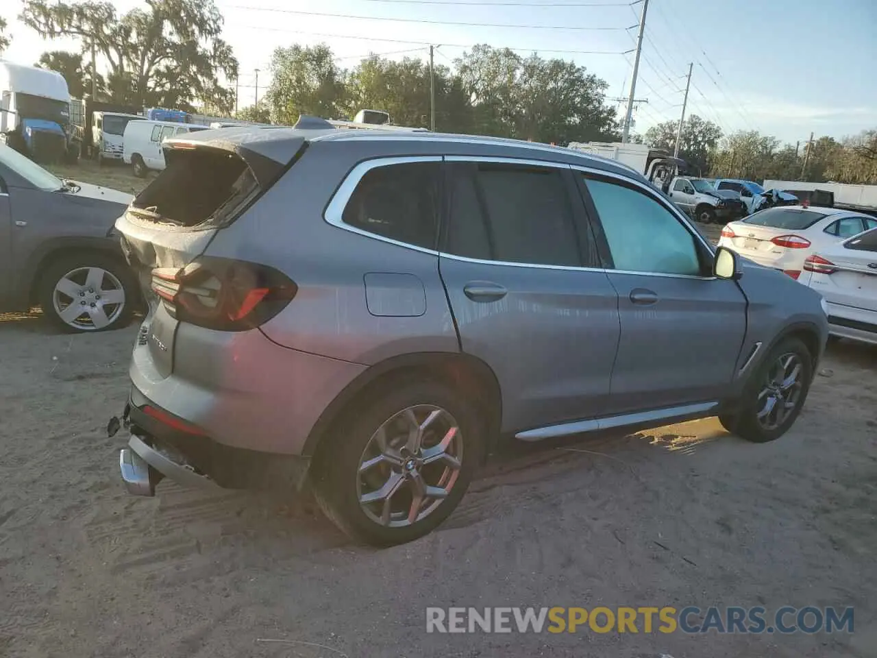 3 fotografías del automóvil dañado WBX47DP04PN192114 BMW X3 2023