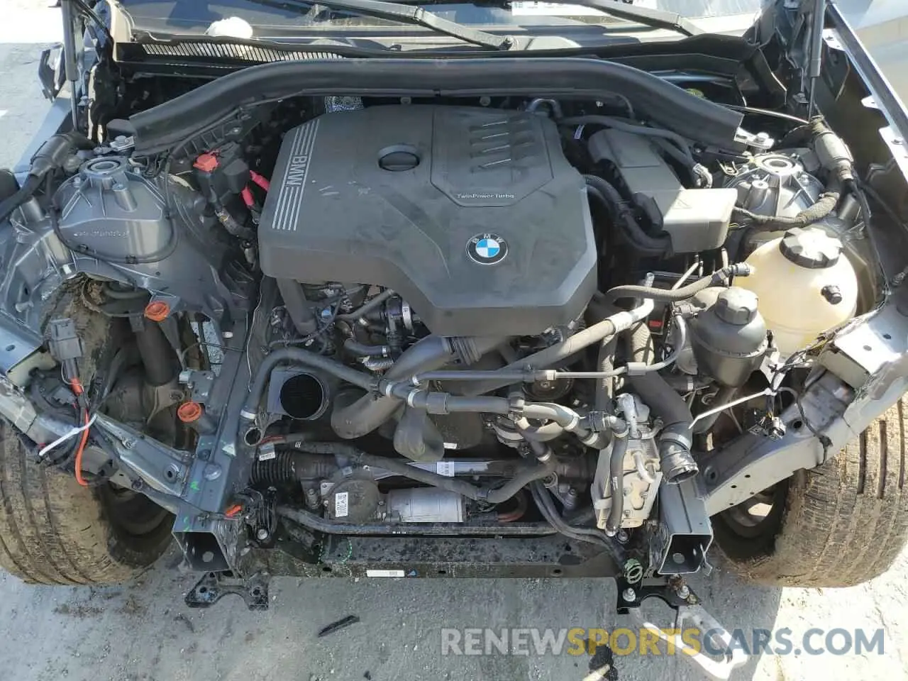 12 fotografías del automóvil dañado WBX47DP0XPN239016 BMW X3 2023