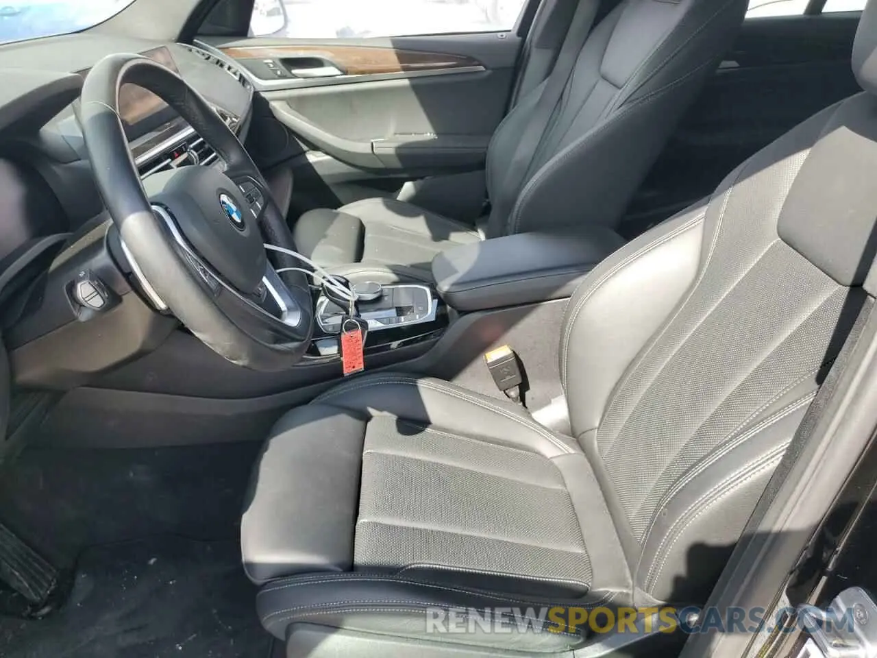 7 fotografías del automóvil dañado 5UX43DP00R9U52981 BMW X3 2024