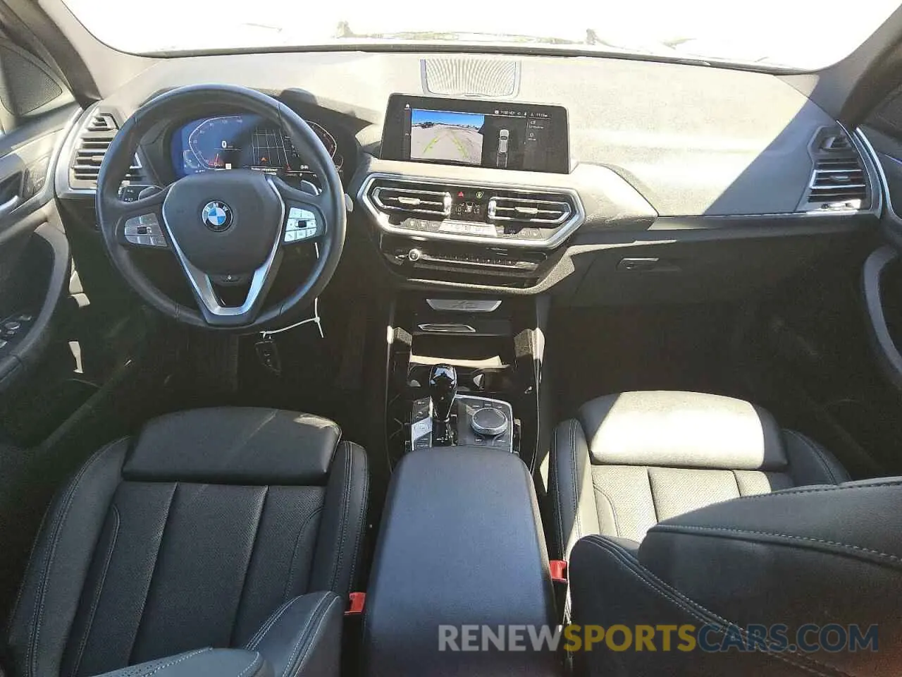8 fotografías del automóvil dañado 5UX43DP01R9U67750 BMW X3 2024