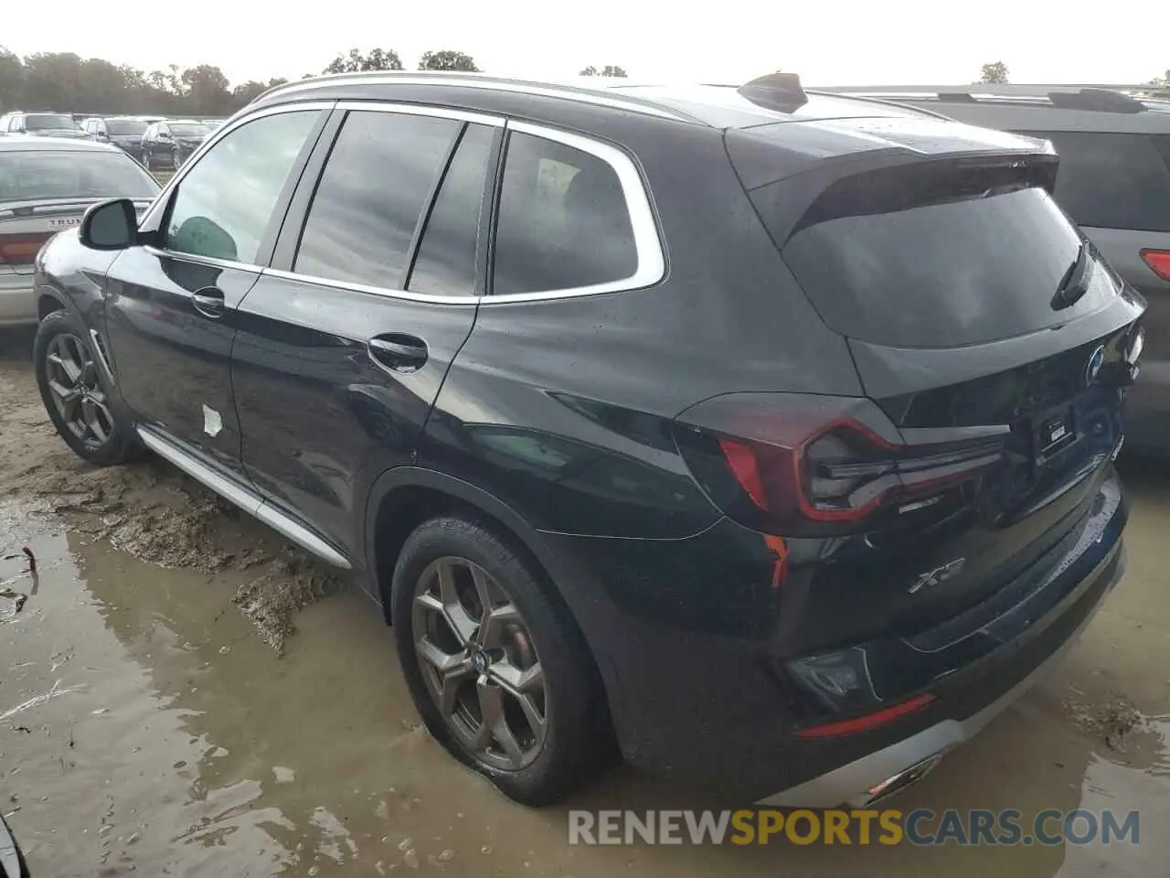 2 fotografías del automóvil dañado 5UX43DP01R9V03873 BMW X3 2024