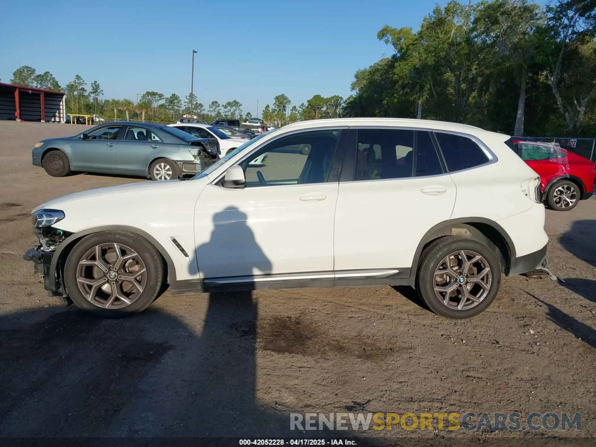 15 fotografías del automóvil dañado 5UX43DP02R9V01971 BMW X3 2024
