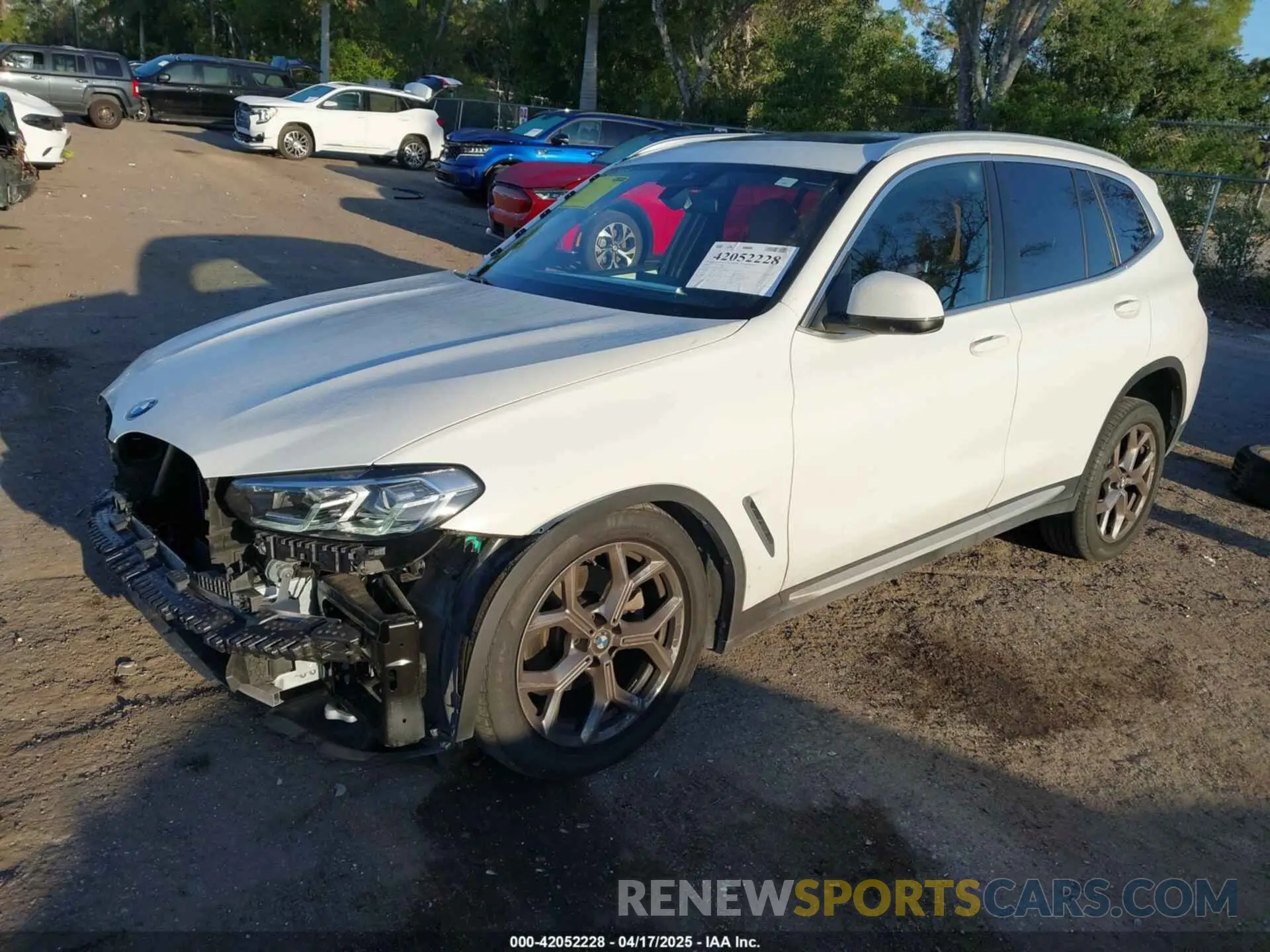 2 fotografías del automóvil dañado 5UX43DP02R9V01971 BMW X3 2024