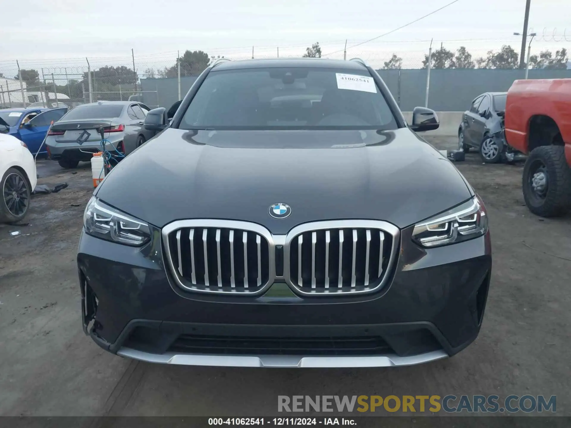 12 fotografías del automóvil dañado 5UX43DP02R9W28736 BMW X3 2024