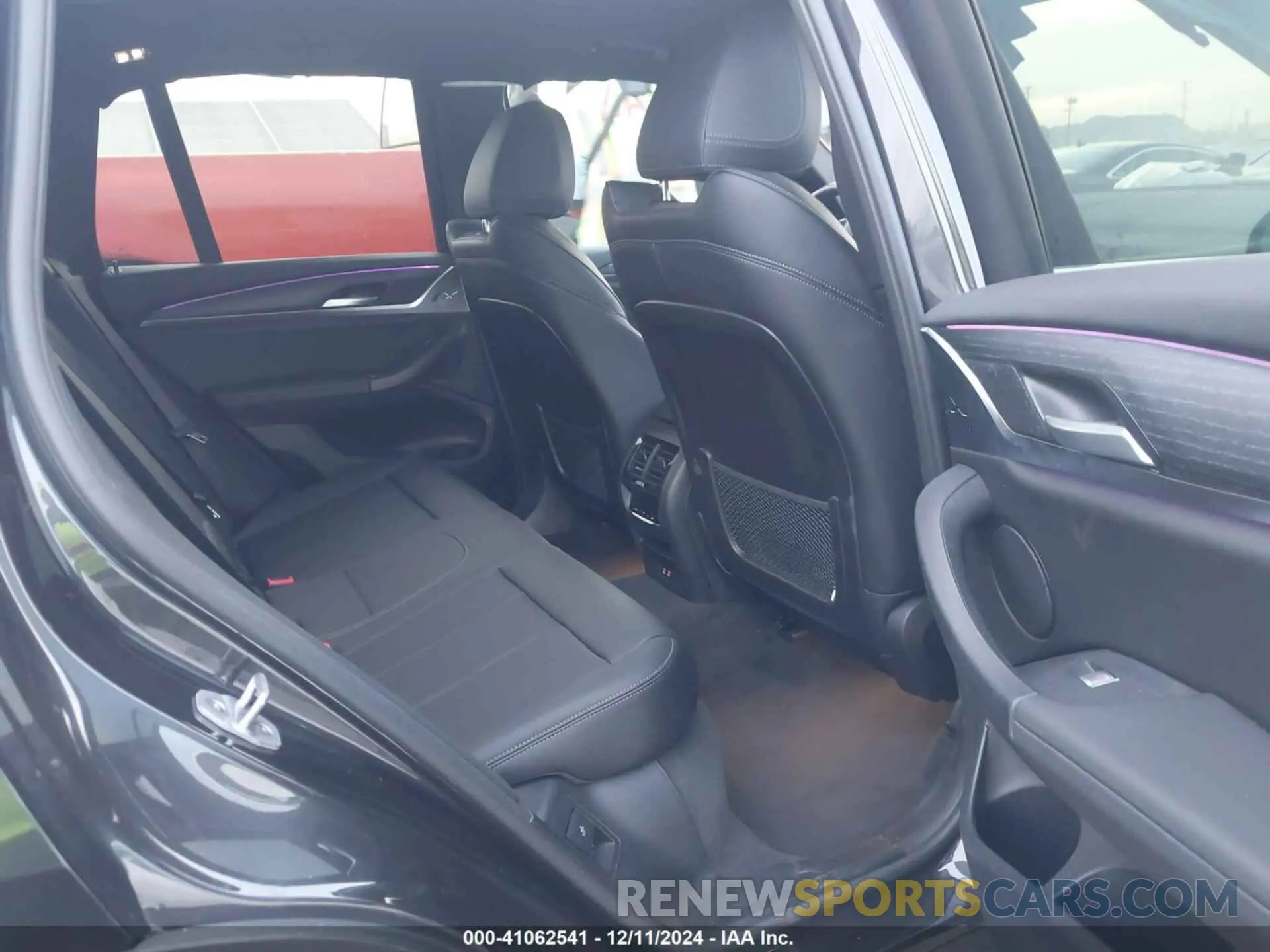 8 fotografías del automóvil dañado 5UX43DP02R9W28736 BMW X3 2024