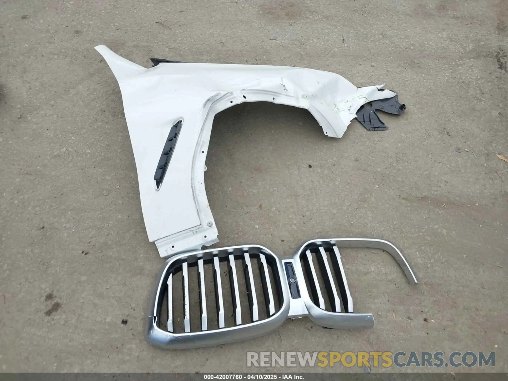 12 fotografías del automóvil dañado 5UX43DP02R9X42591 BMW X3 2024