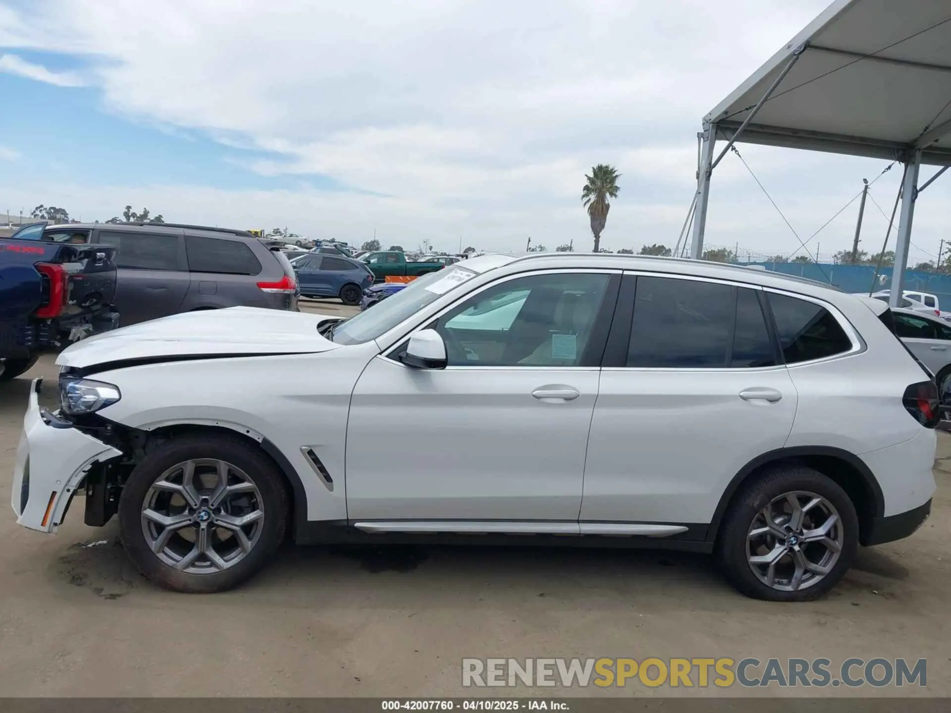 15 fotografías del automóvil dañado 5UX43DP02R9X42591 BMW X3 2024