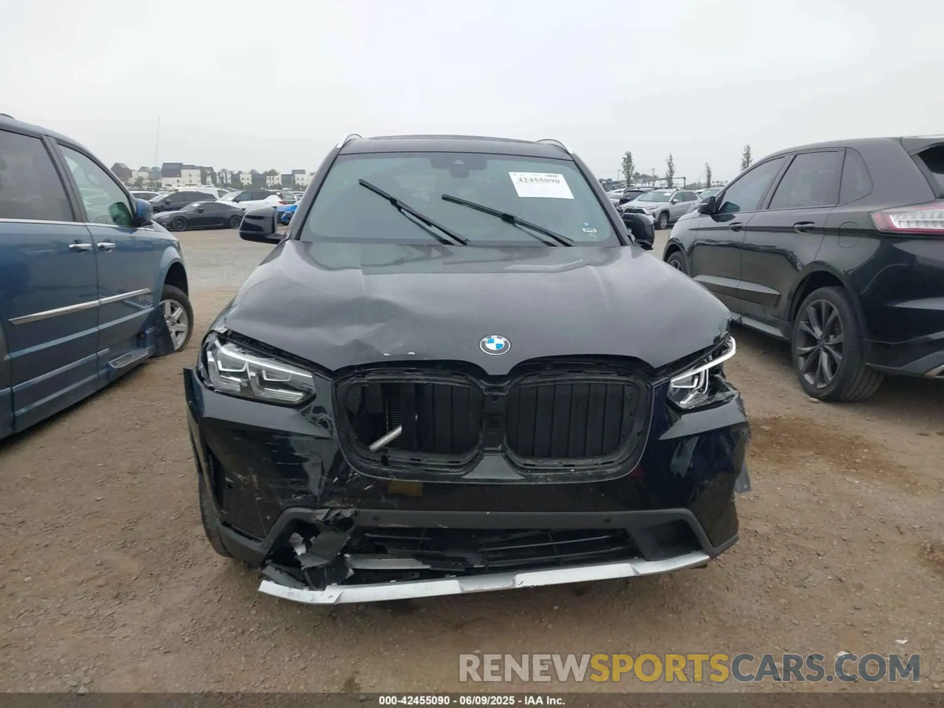 13 fotografías del automóvil dañado 5UX43DP03R9T57010 BMW X3 2024