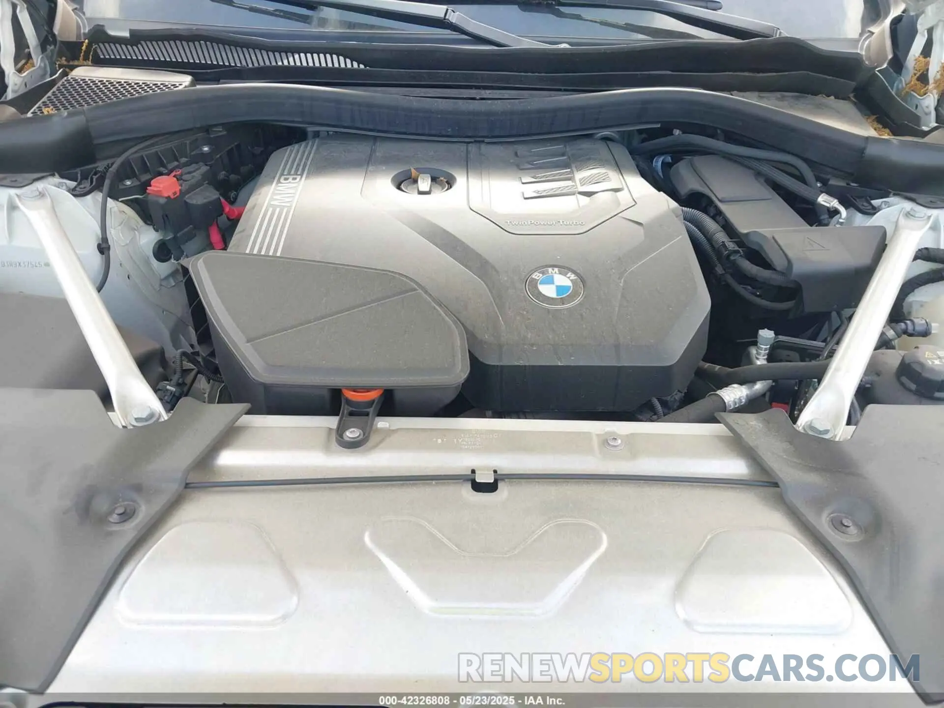 10 fotografías del automóvil dañado 5UX43DP03R9X37545 BMW X3 2024