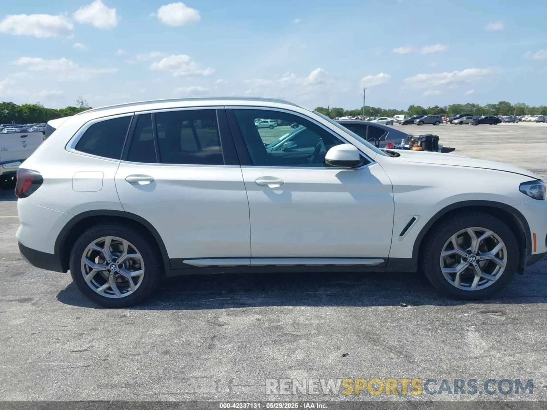 13 fotografías del automóvil dañado 5UX43DP05R9U50269 BMW X3 2024