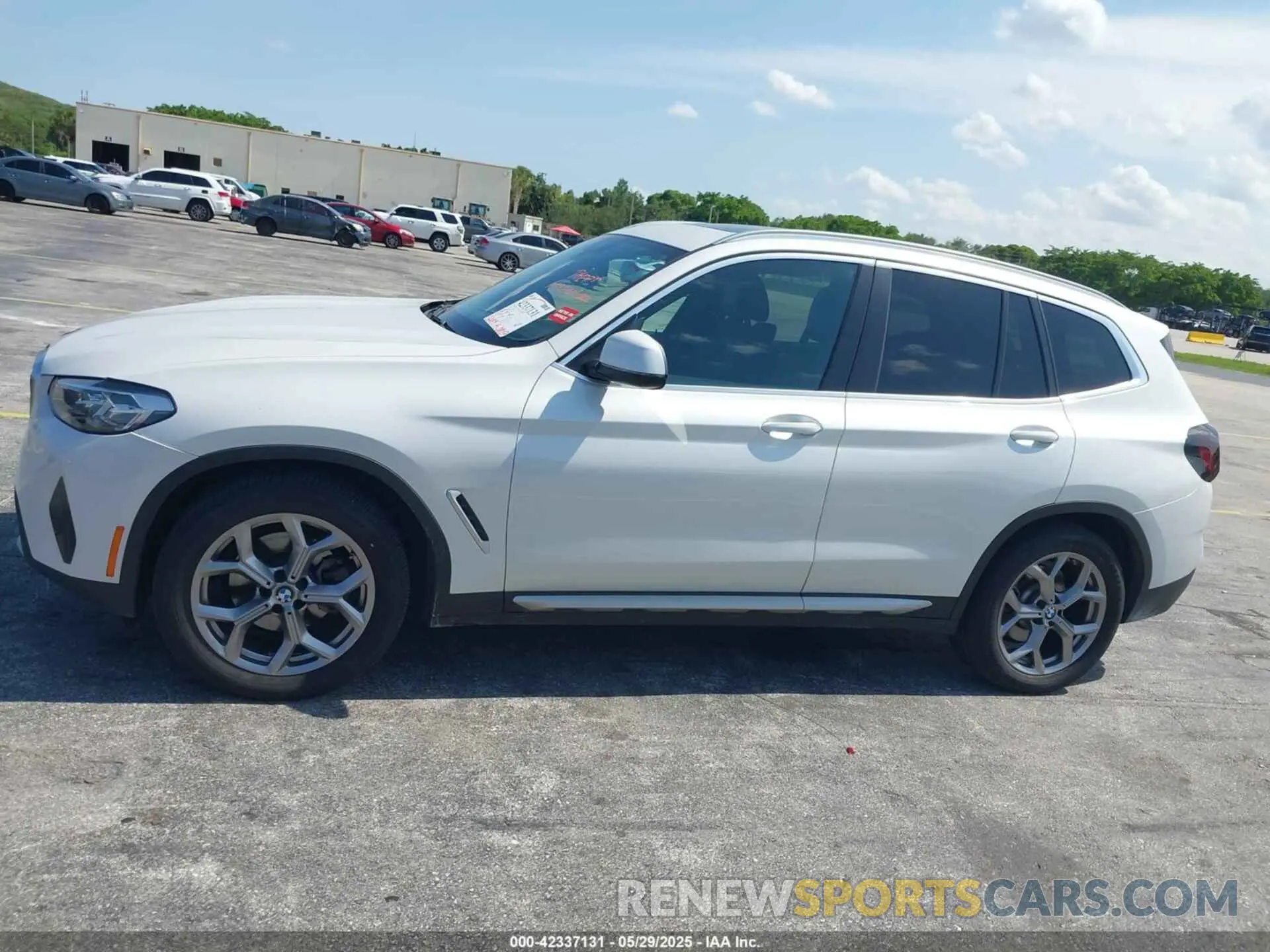 14 fotografías del automóvil dañado 5UX43DP05R9U50269 BMW X3 2024