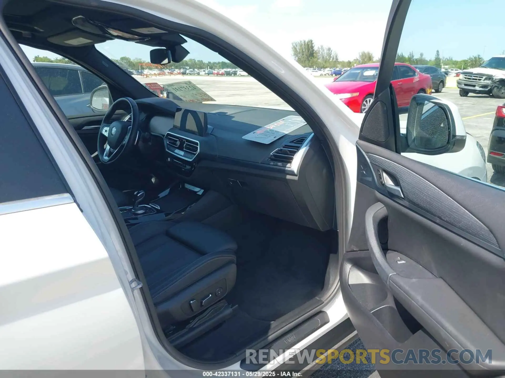 5 fotografías del automóvil dañado 5UX43DP05R9U50269 BMW X3 2024