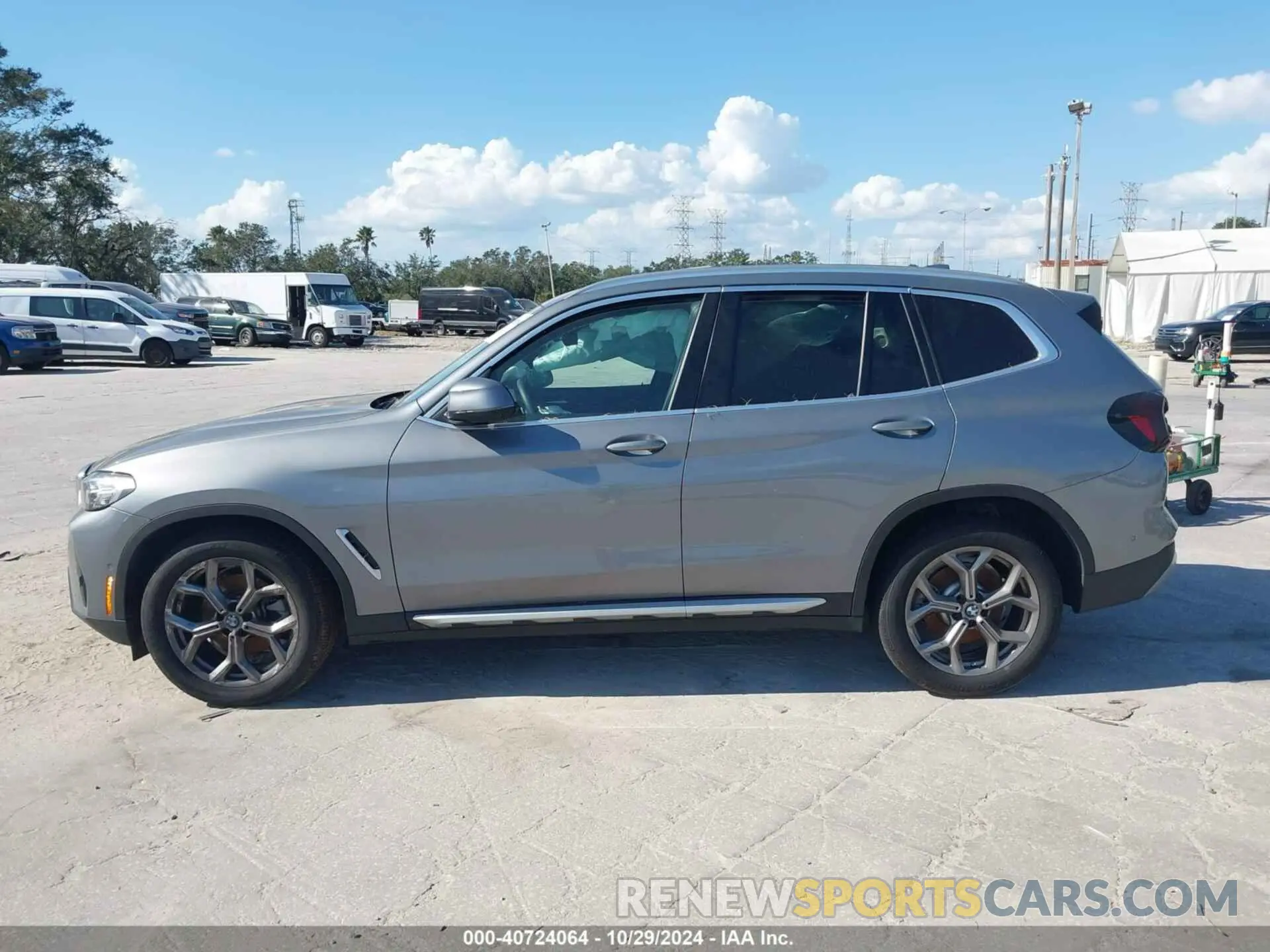 14 fotografías del automóvil dañado 5UX43DP05R9W40914 BMW X3 2024