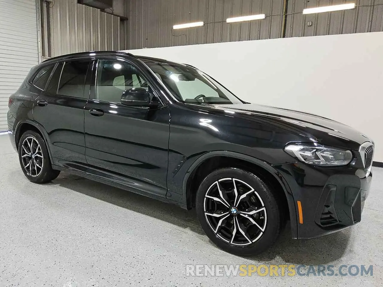 4 fotografías del automóvil dañado 5UX43DP06R9W55647 BMW X3 2024