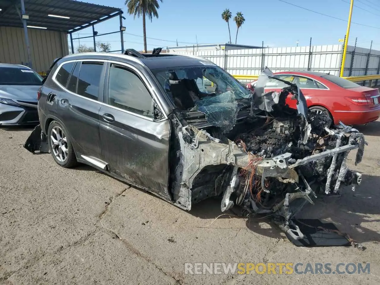4 fotografías del automóvil dañado 5UX43DP07R9V35274 BMW X3 2024