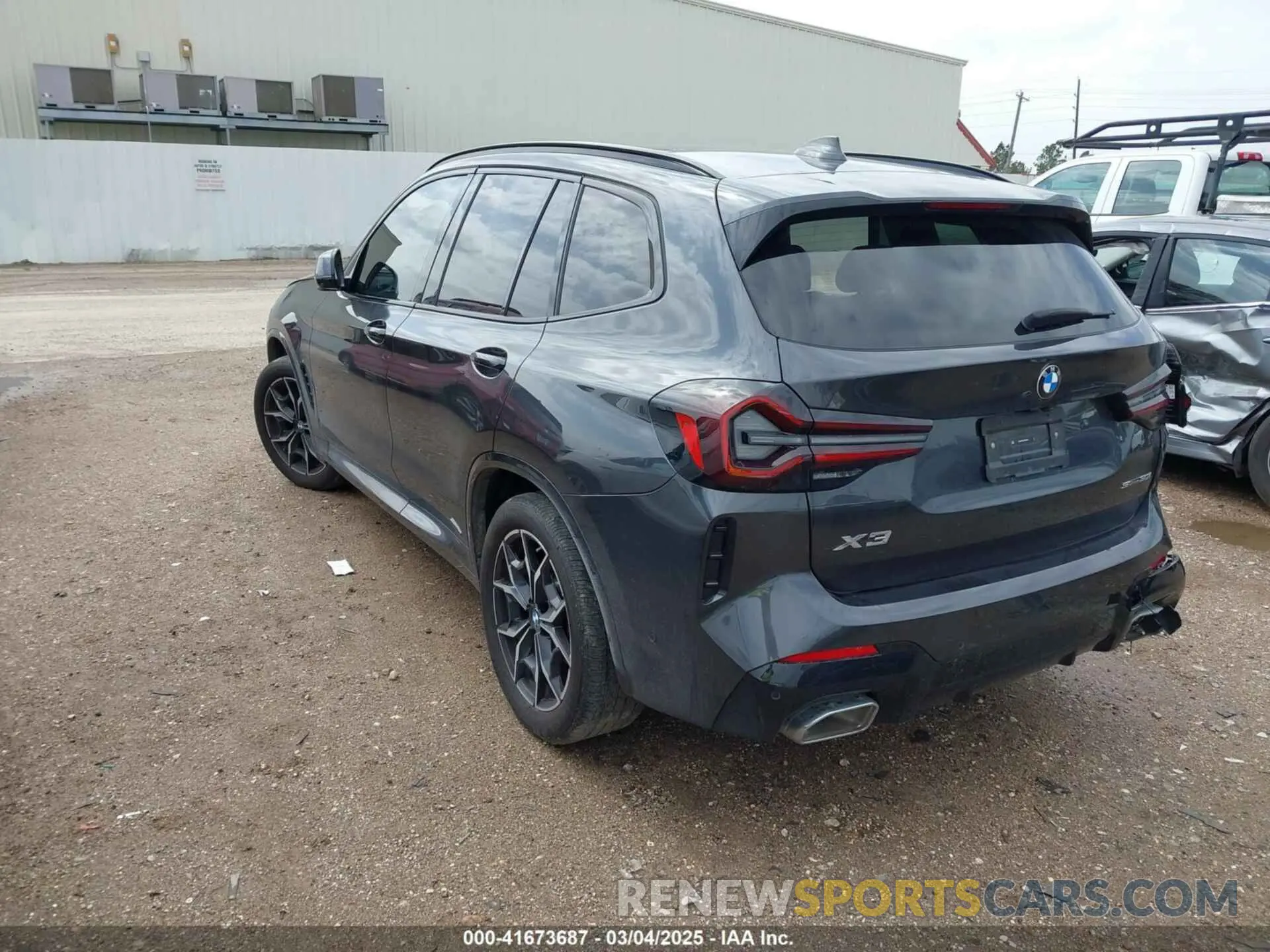 3 fotografías del automóvil dañado 5UX43DP07R9V39275 BMW X3 2024