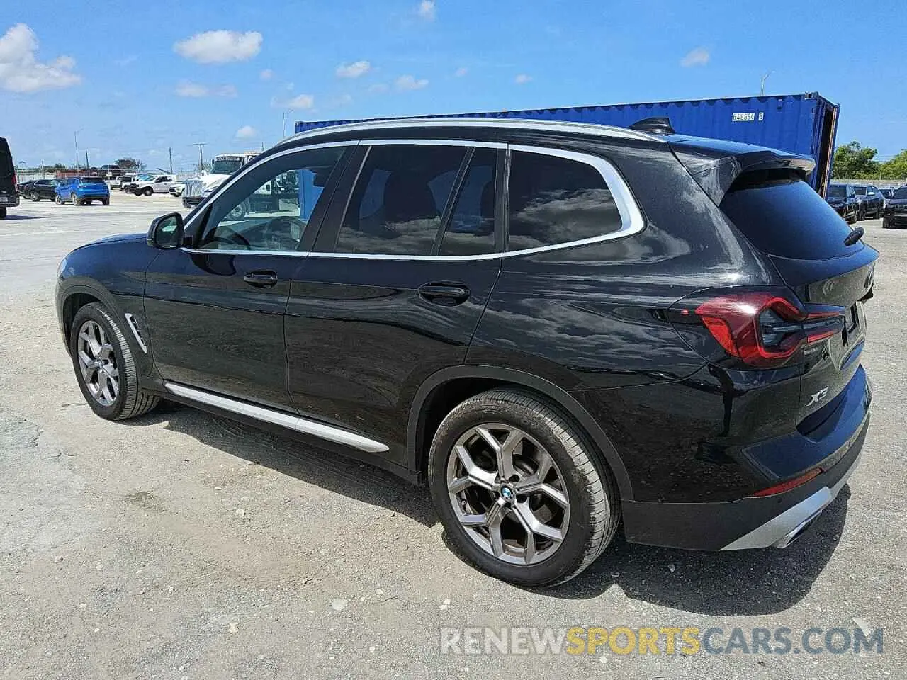 2 fotografías del automóvil dañado 5UX43DP08R9U54610 BMW X3 2024