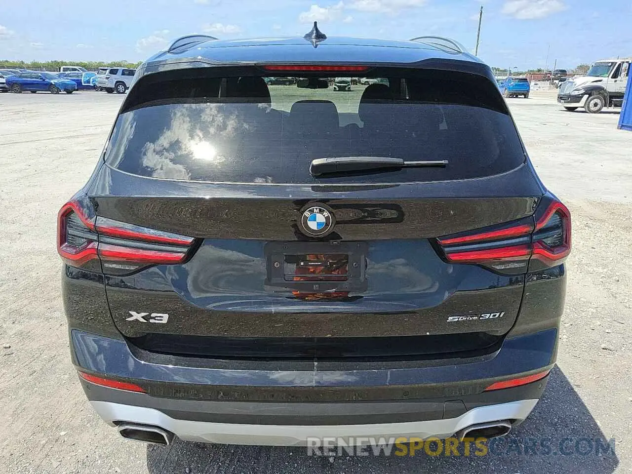 6 fotografías del automóvil dañado 5UX43DP08R9U54610 BMW X3 2024