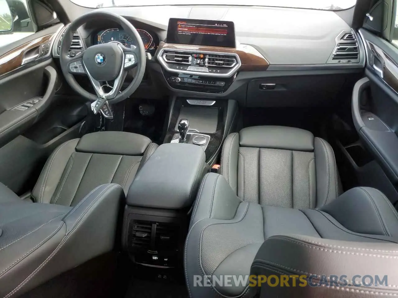 8 fotografías del automóvil dañado 5UX43DP08R9U98638 BMW X3 2024