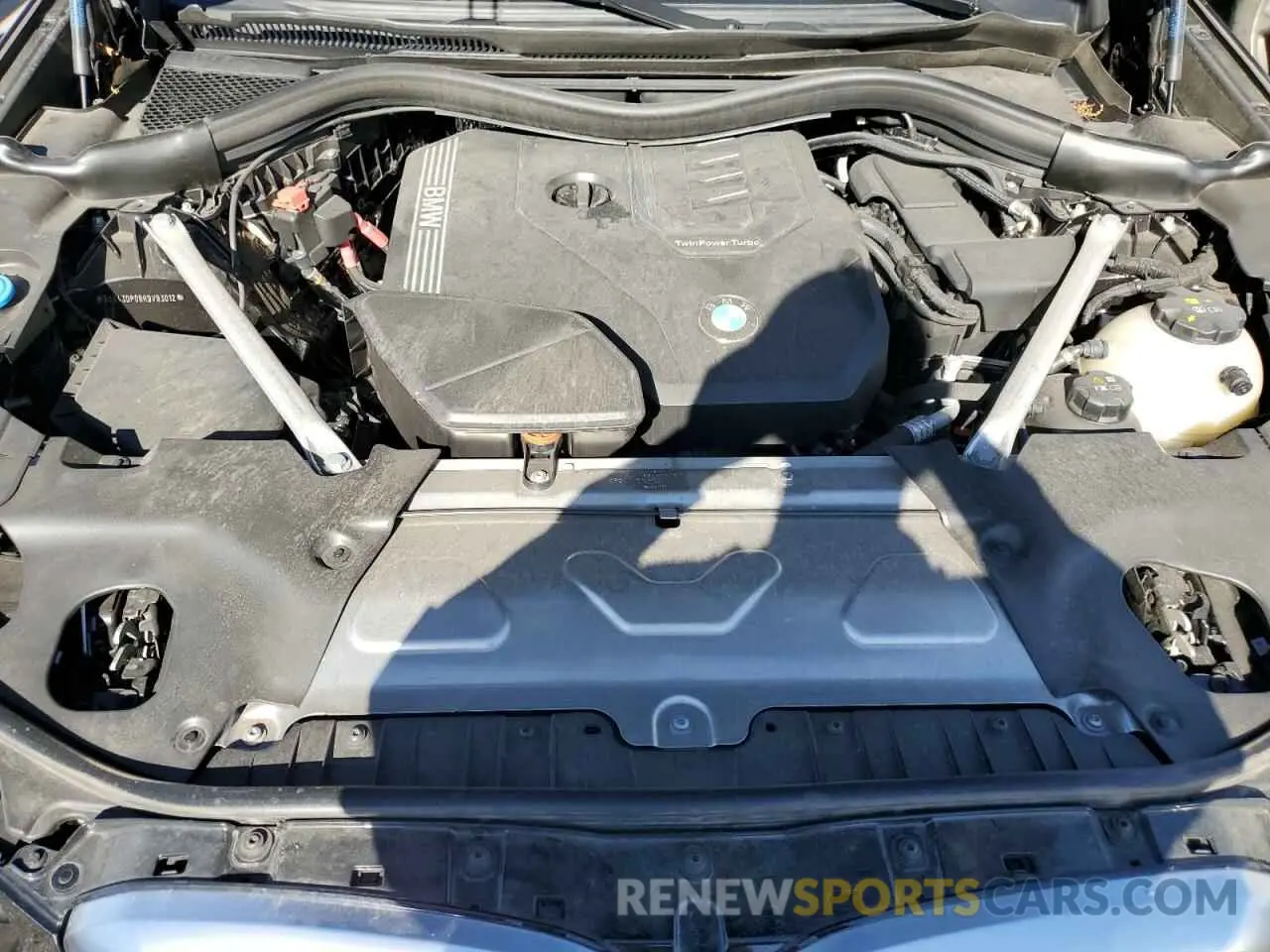 12 fotografías del automóvil dañado 5UX43DP08R9V83012 BMW X3 2024